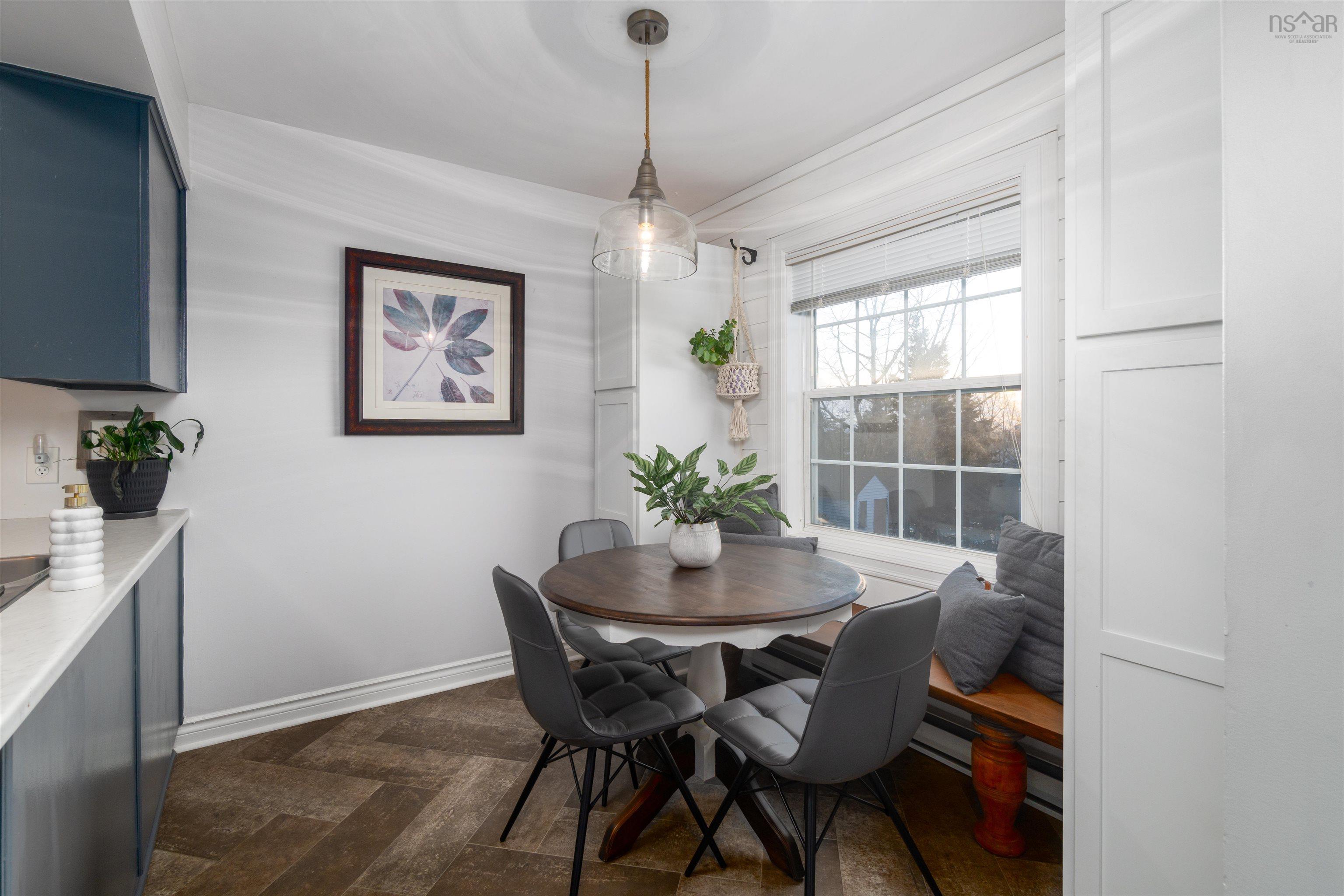 $349,900.00: 12 Collins Grove Ridge, Dartmouth