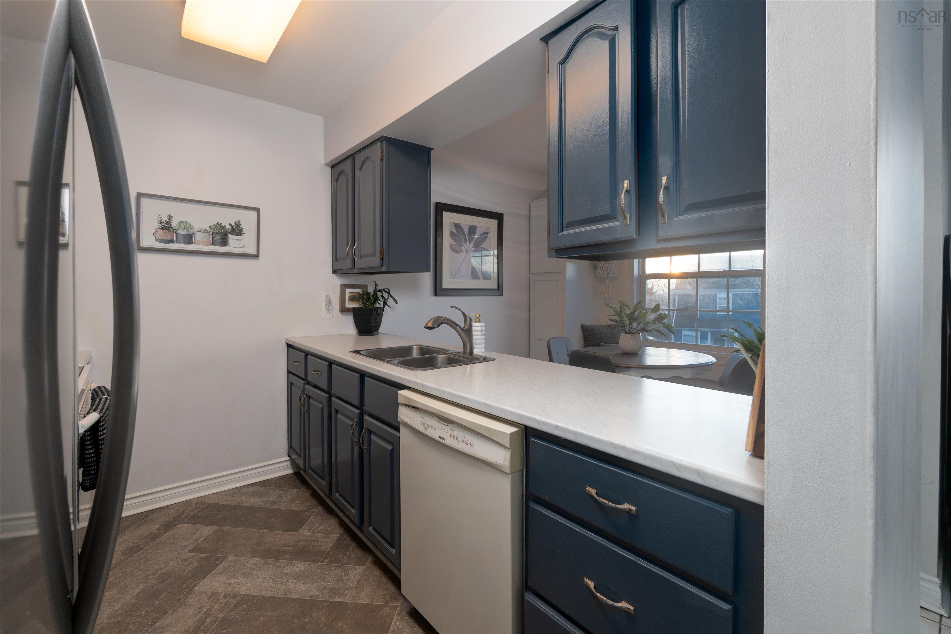 $349,900.00: 12 Collins Grove Ridge, Dartmouth