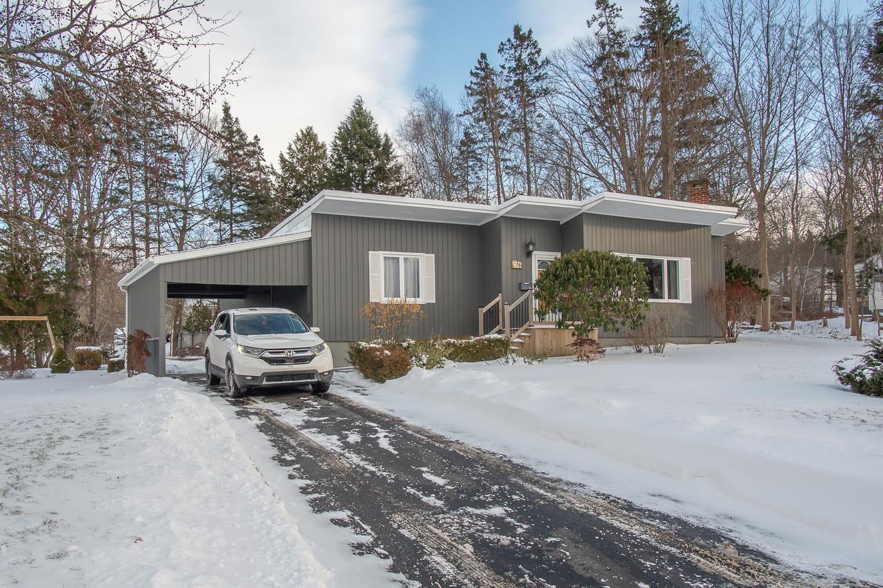 $414,900.00: 16 Fielding Avenue, Kentville