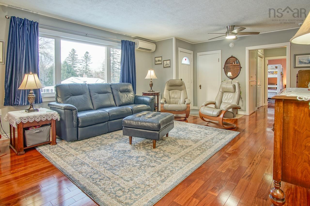 $414,900.00: 16 Fielding Avenue, Kentville