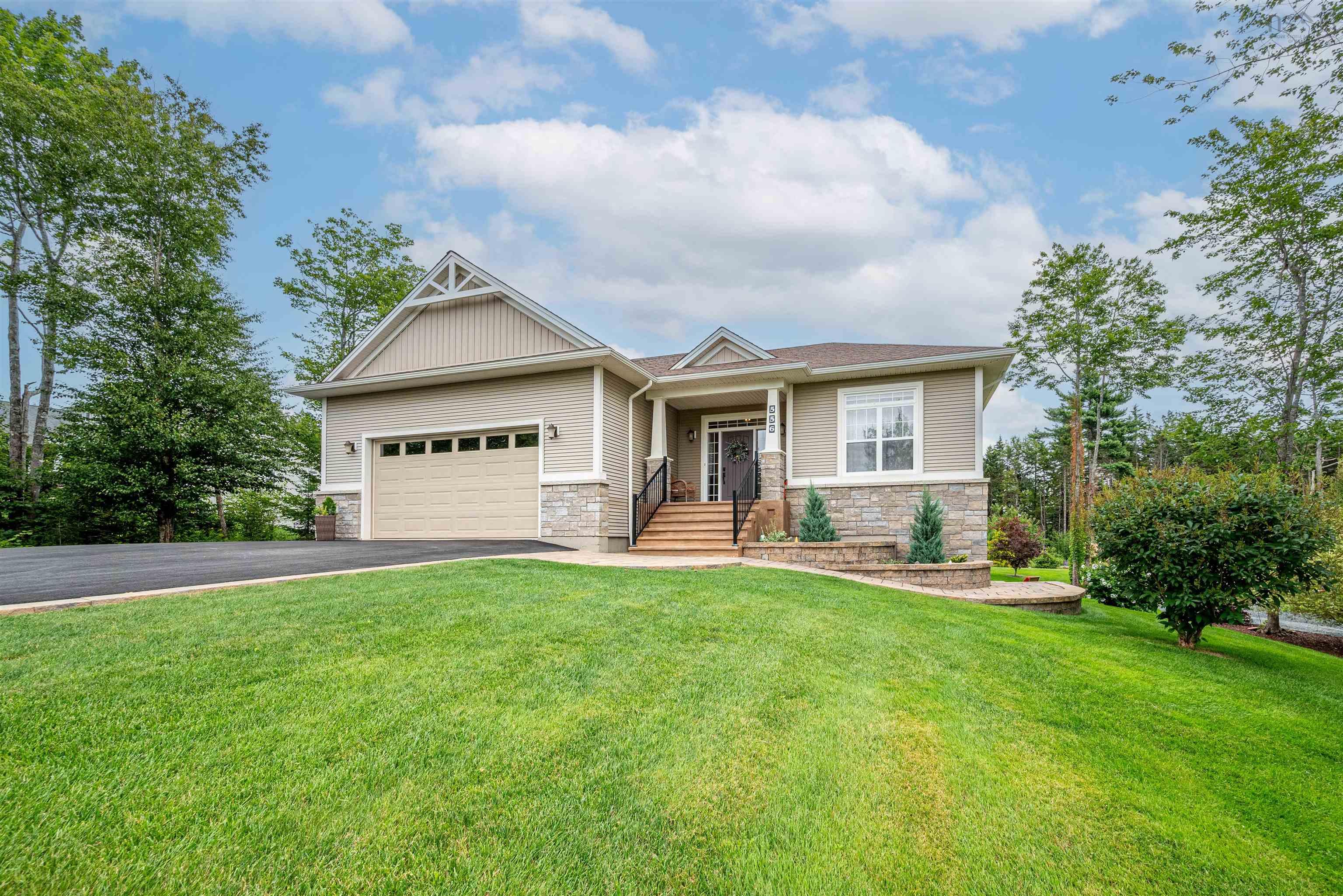 $1,100,000.00: 556 Duart Avenue, Fall River