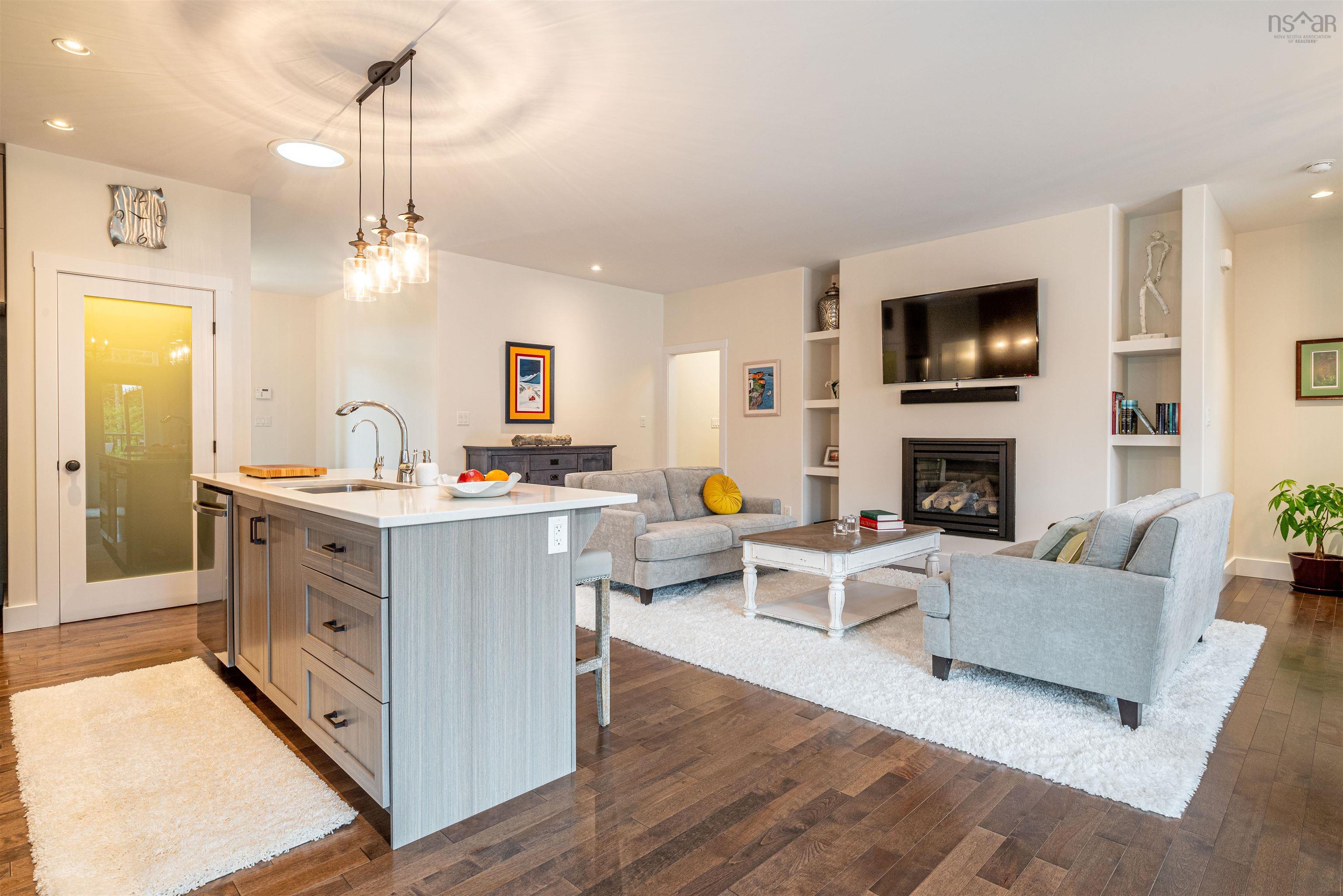 $1,100,000.00: 556 Duart Avenue, Fall River