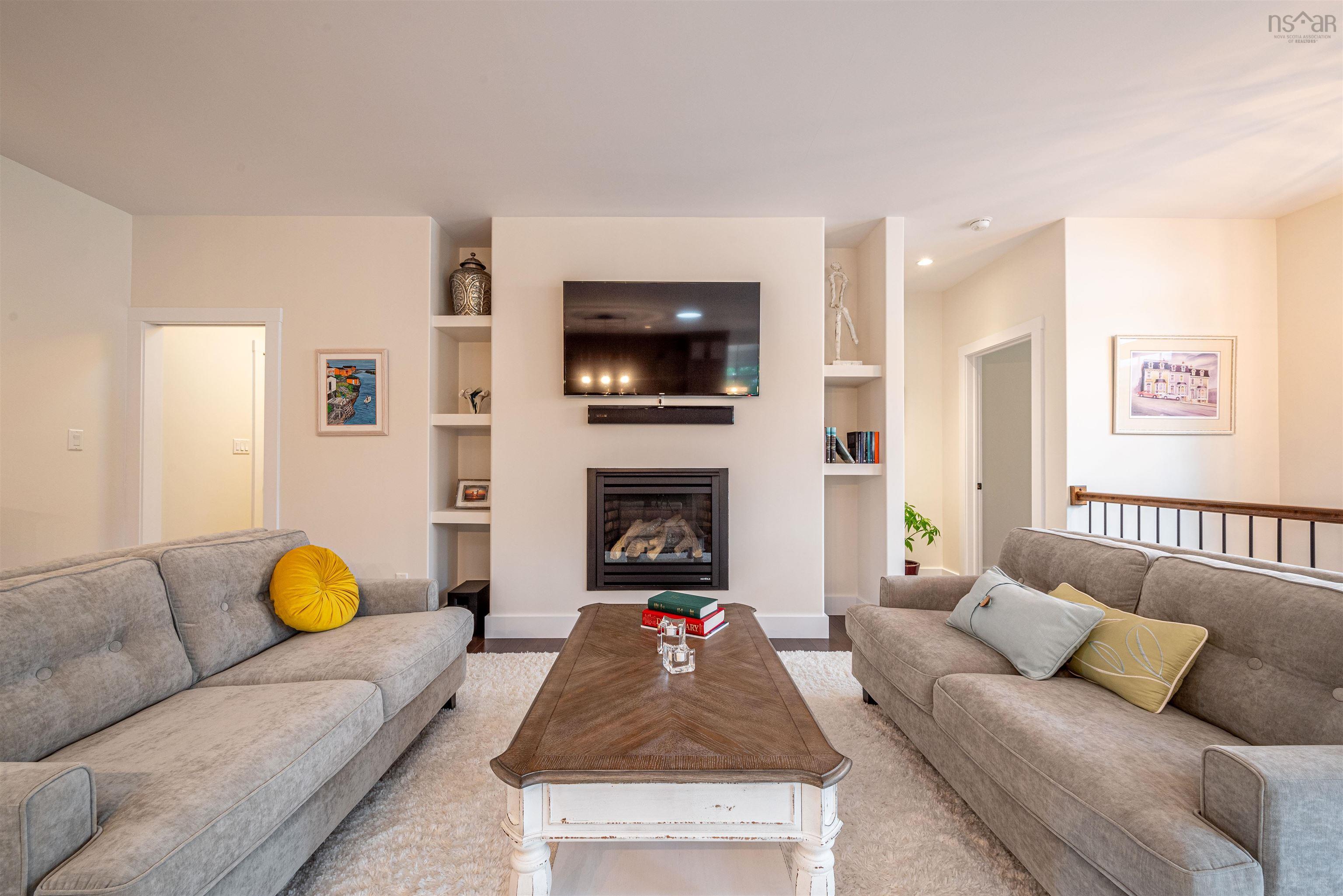 $1,100,000.00: 556 Duart Avenue, Fall River