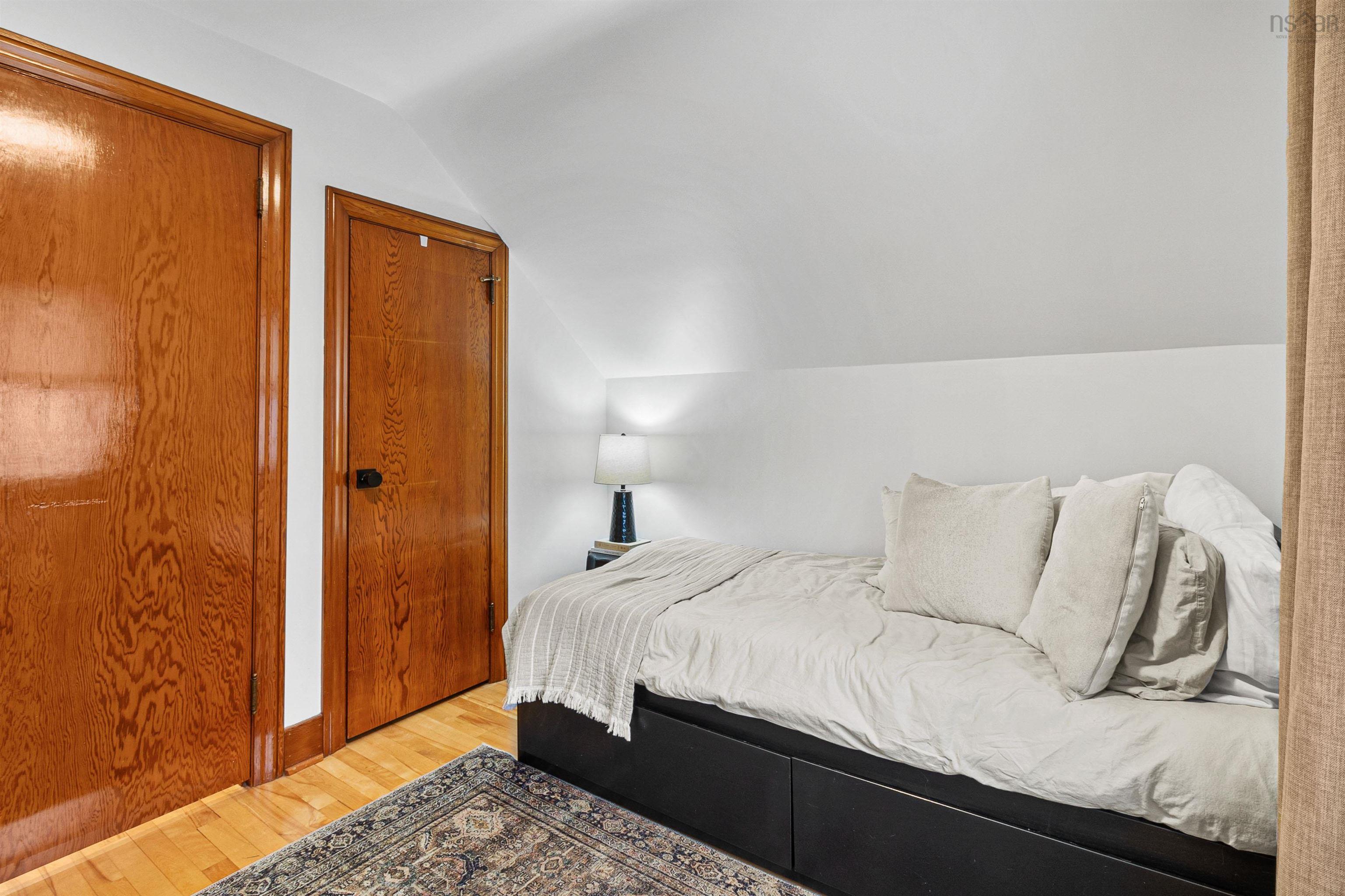 $499,900.00: 85 Melrose Avenue, Halifax