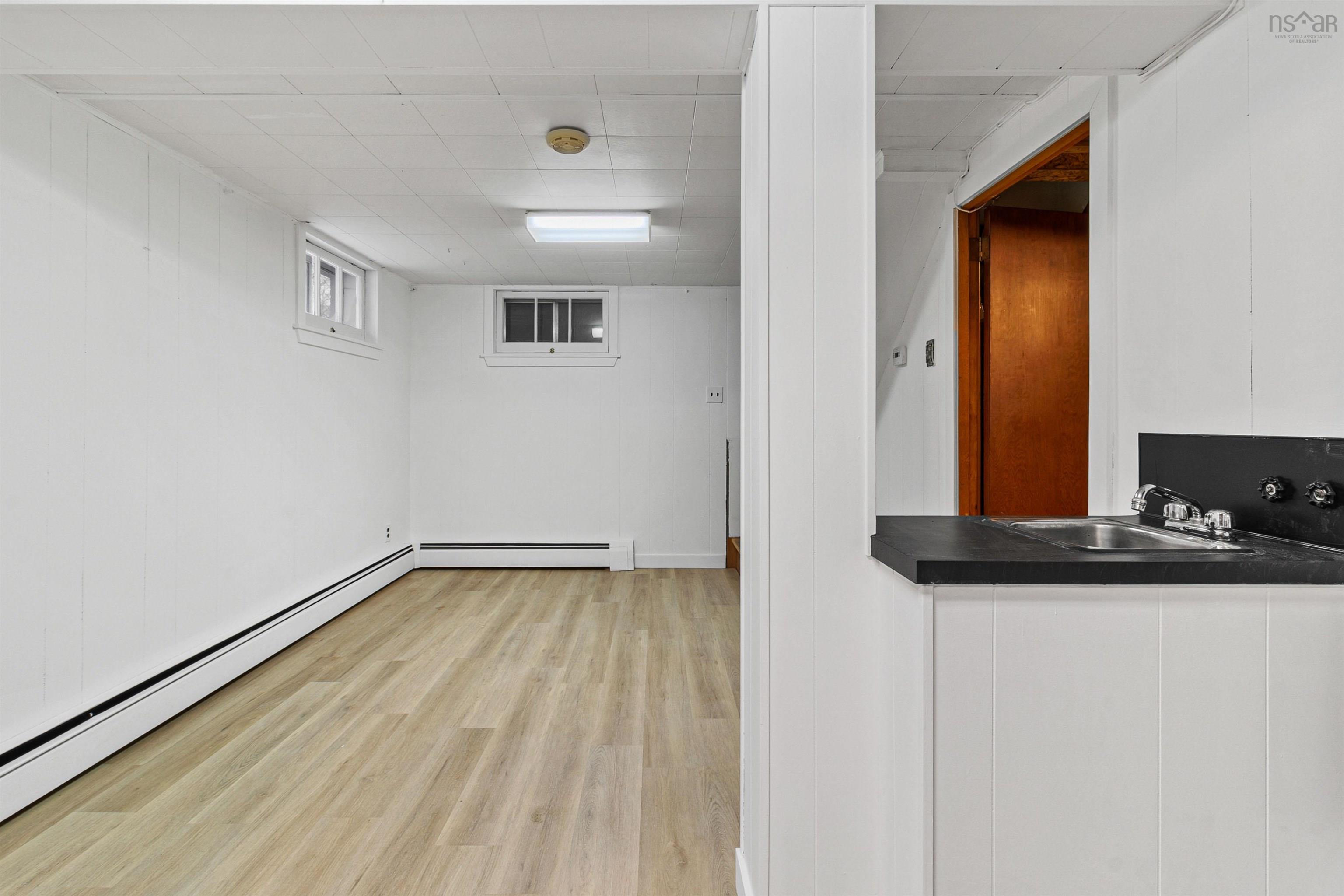 $499,900.00: 85 Melrose Avenue, Halifax