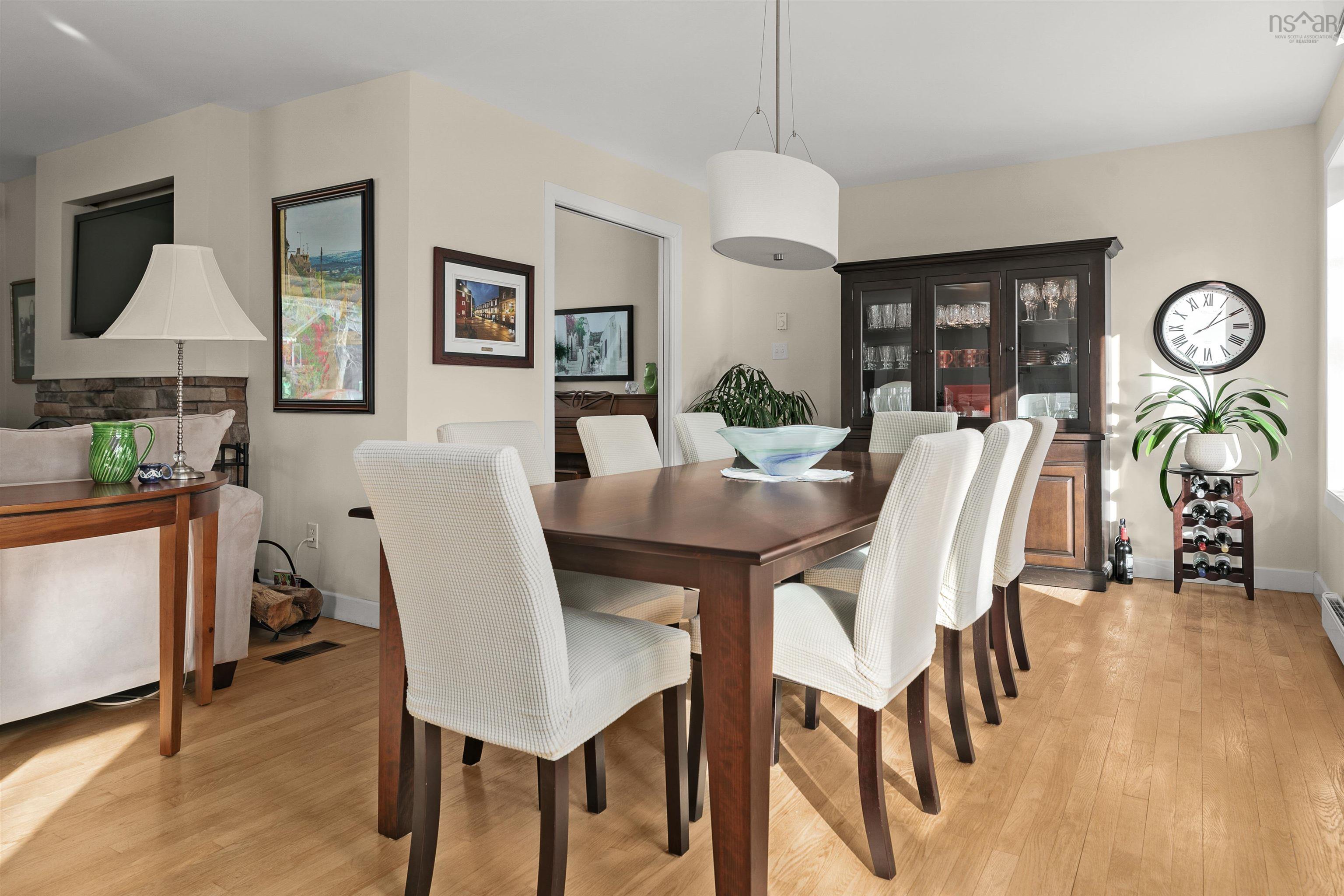 $850,000.00: 35 Nightingale Drive, Halifax