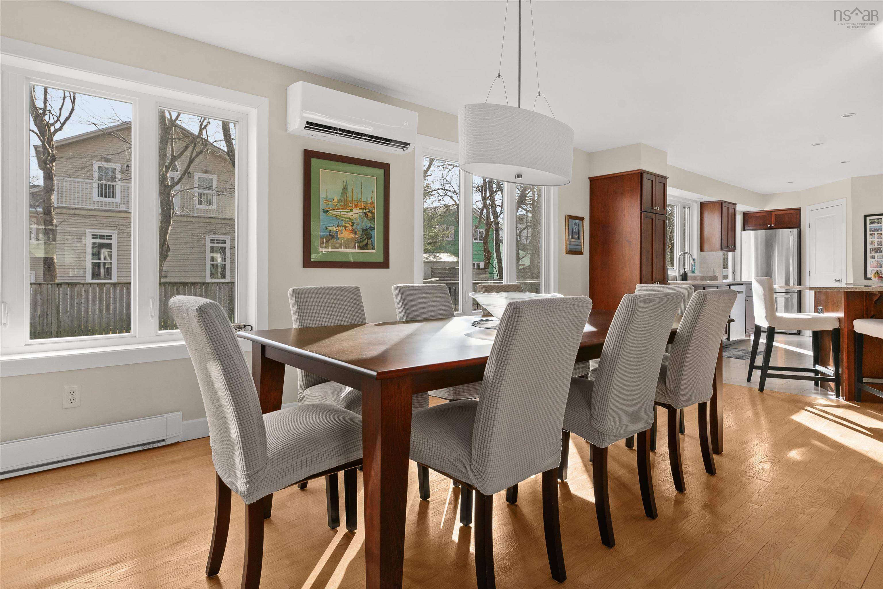 $850,000.00: 35 Nightingale Drive, Halifax