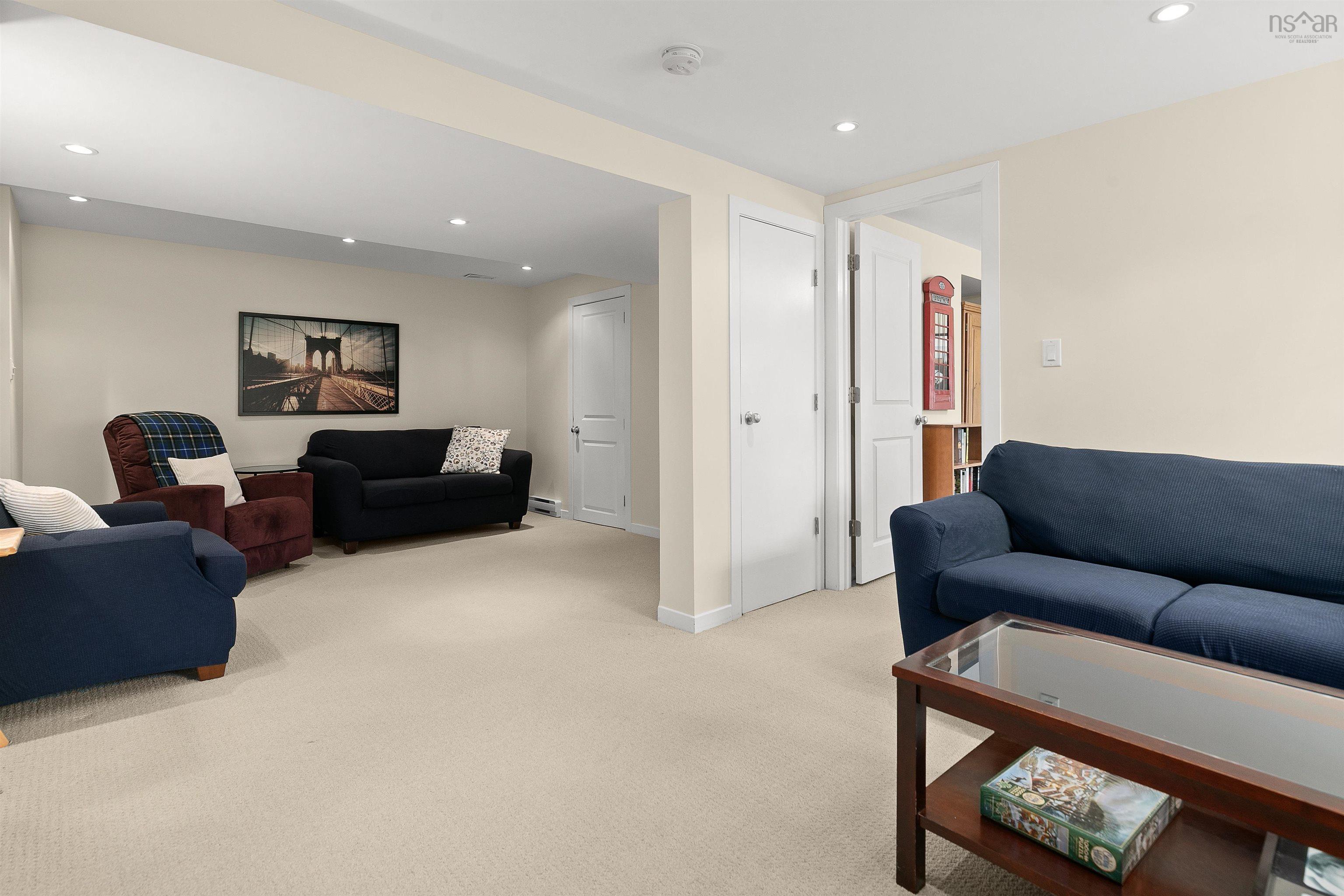 $850,000.00: 35 Nightingale Drive, Halifax
