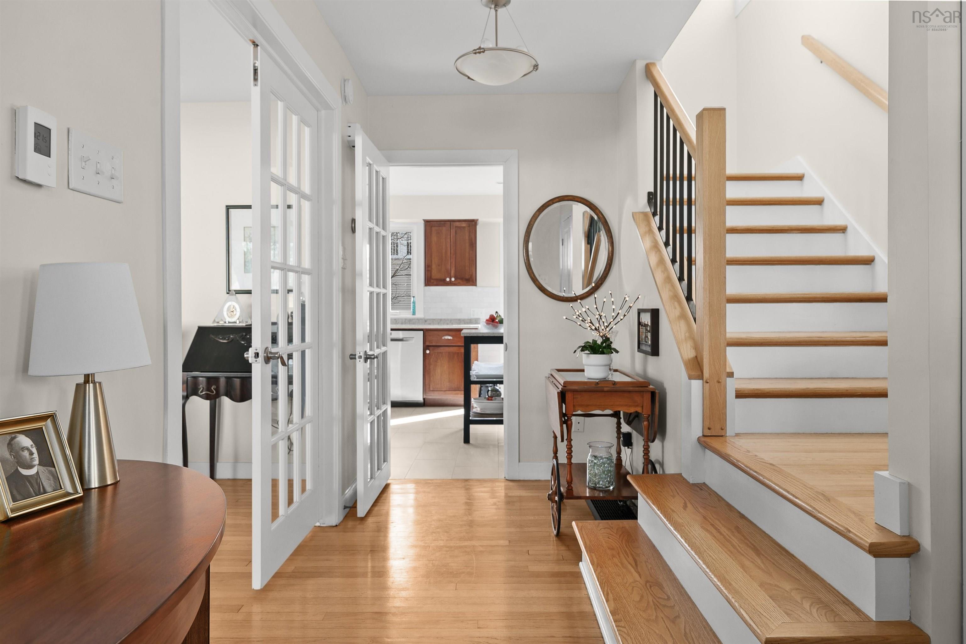 $850,000.00: 35 Nightingale Drive, Halifax