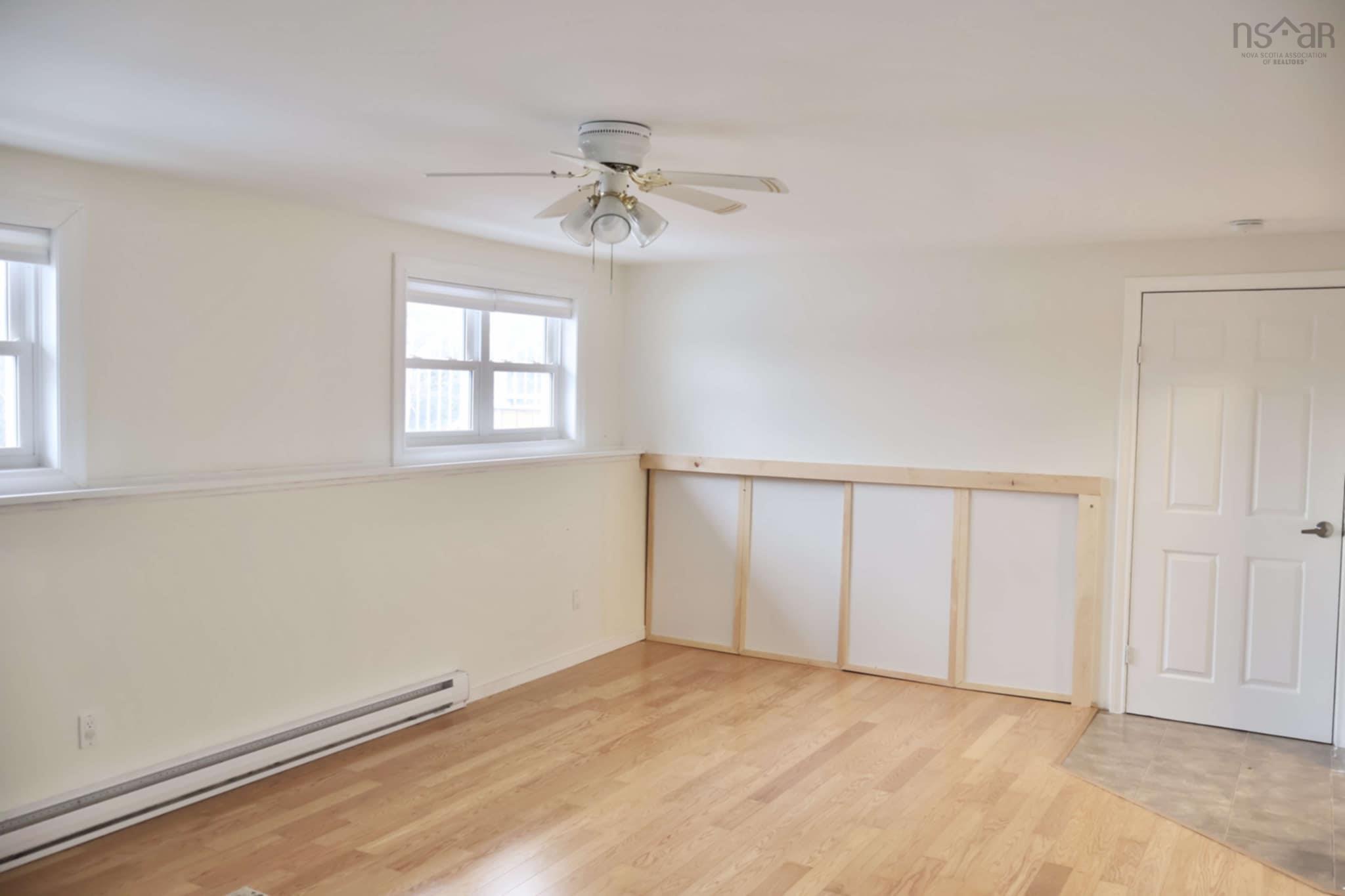 $489,000.00: 169 Erin Leah Drive, Howie Centre