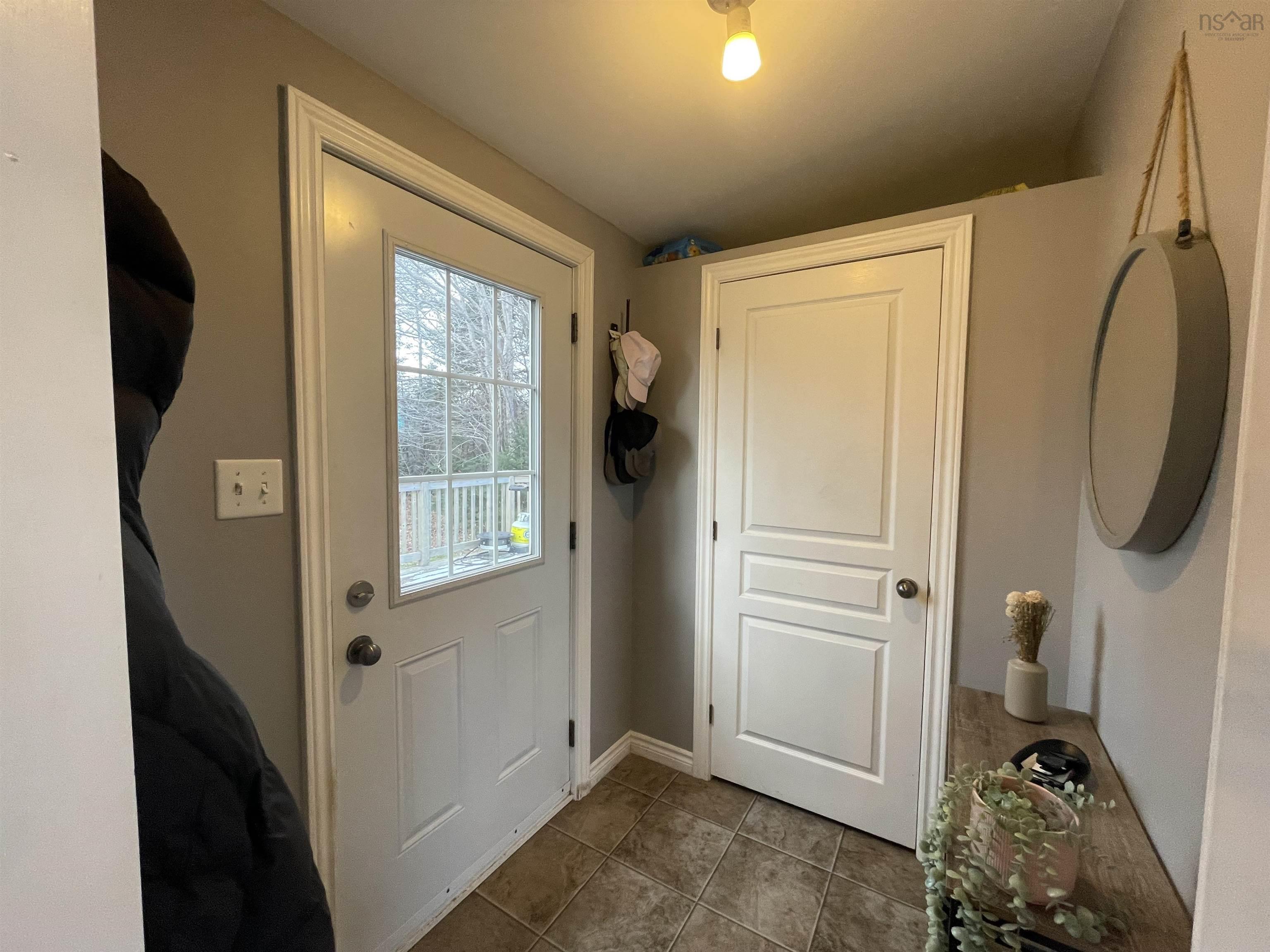 $200,000.00: 23 Forest View Drive, Barrington