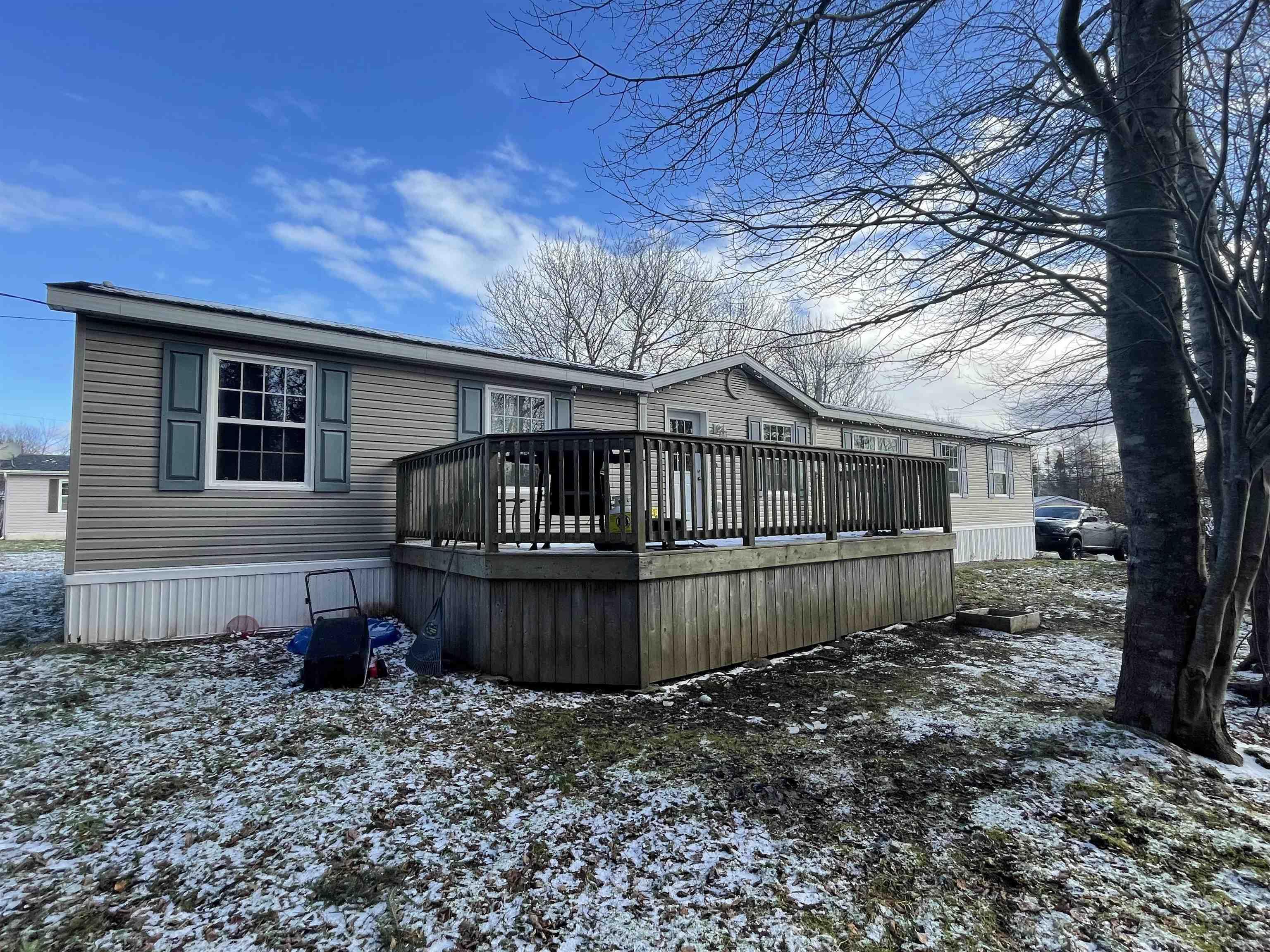 $200,000.00: 23 Forest View Drive, Barrington
