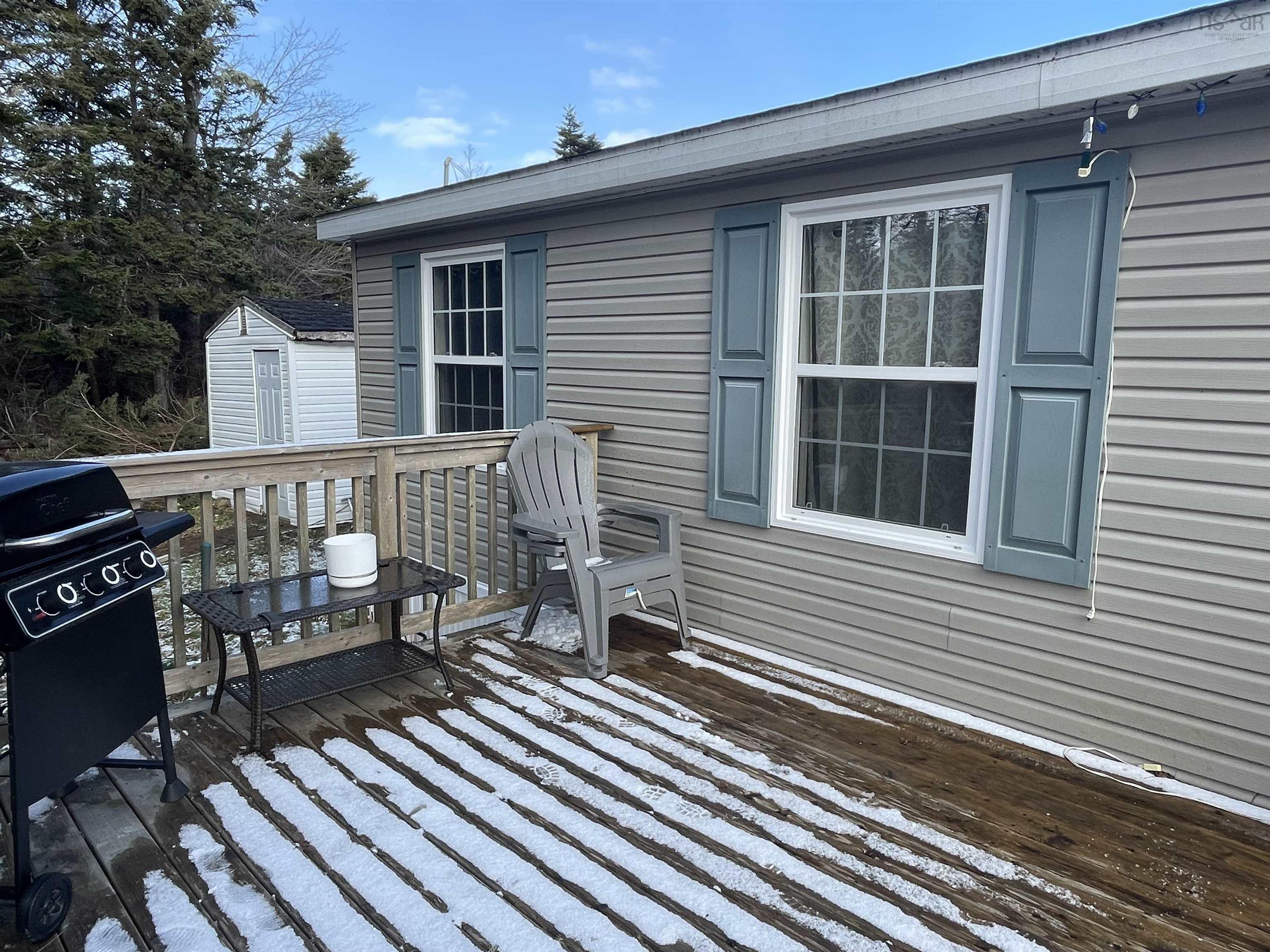 $200,000.00: 23 Forest View Drive, Barrington