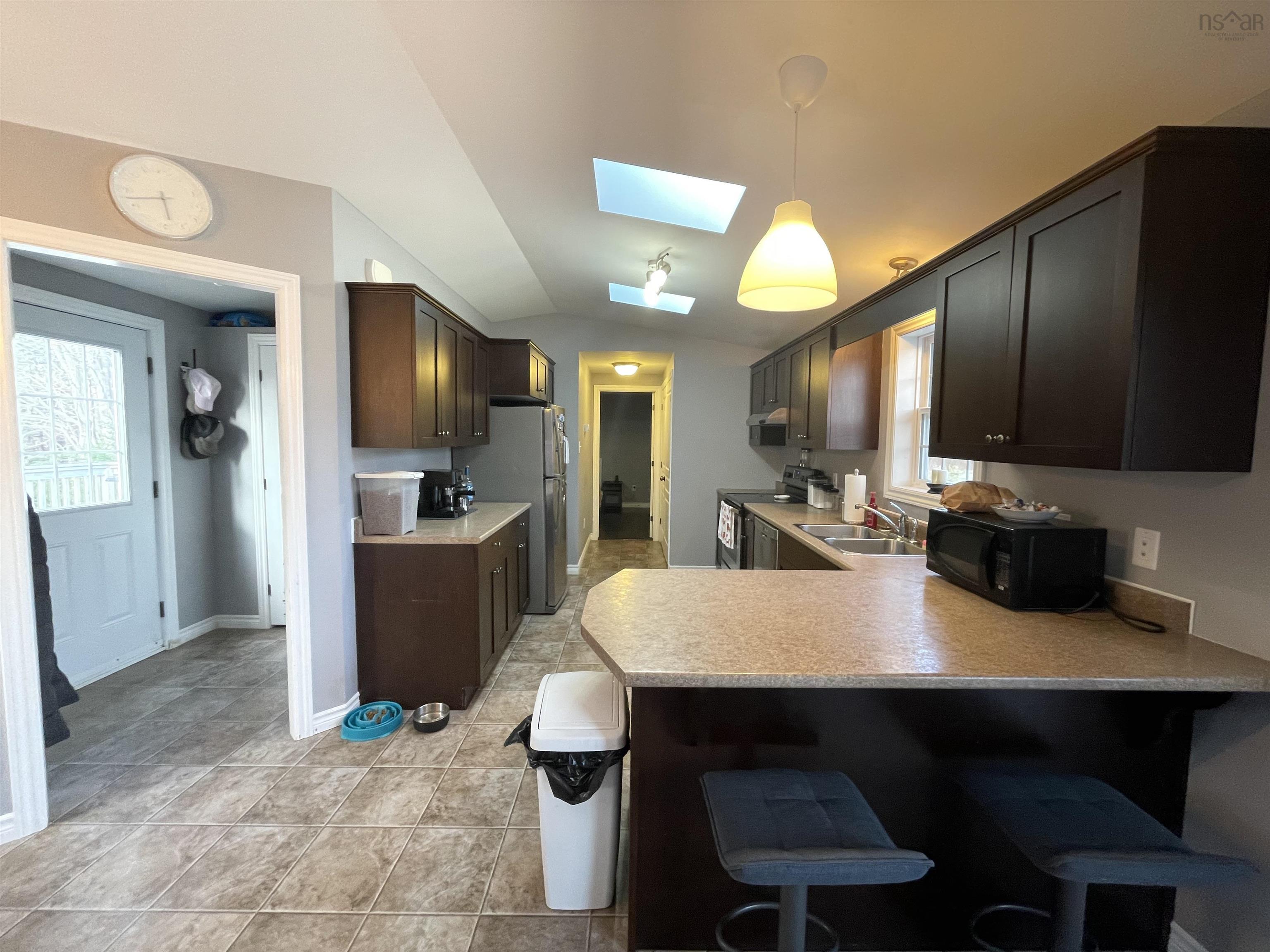 $200,000.00: 23 Forest View Drive, Barrington