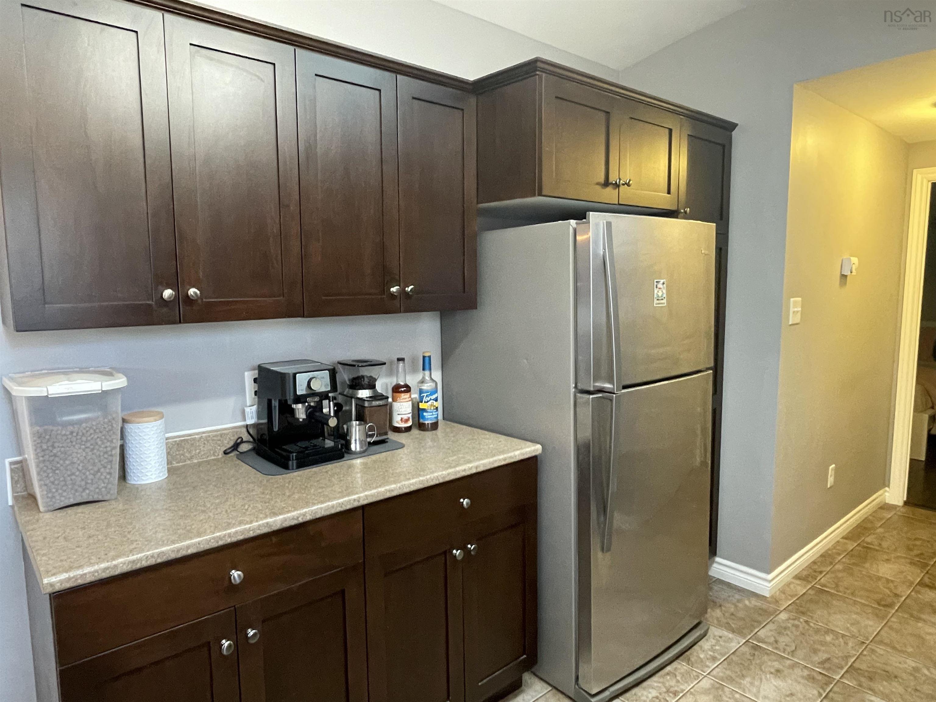 $200,000.00: 23 Forest View Drive, Barrington