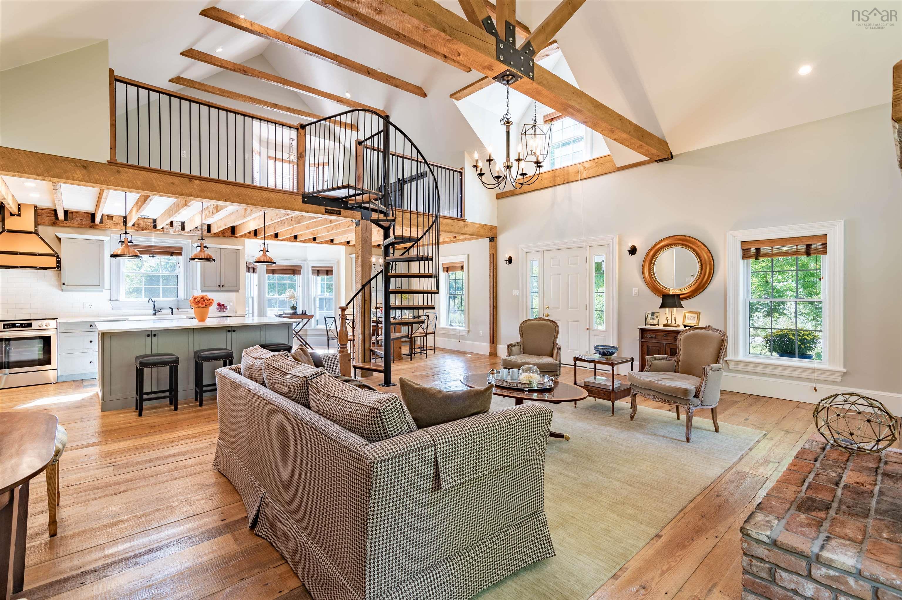 $699,900.00: 1060 Palmer Road, Auburn