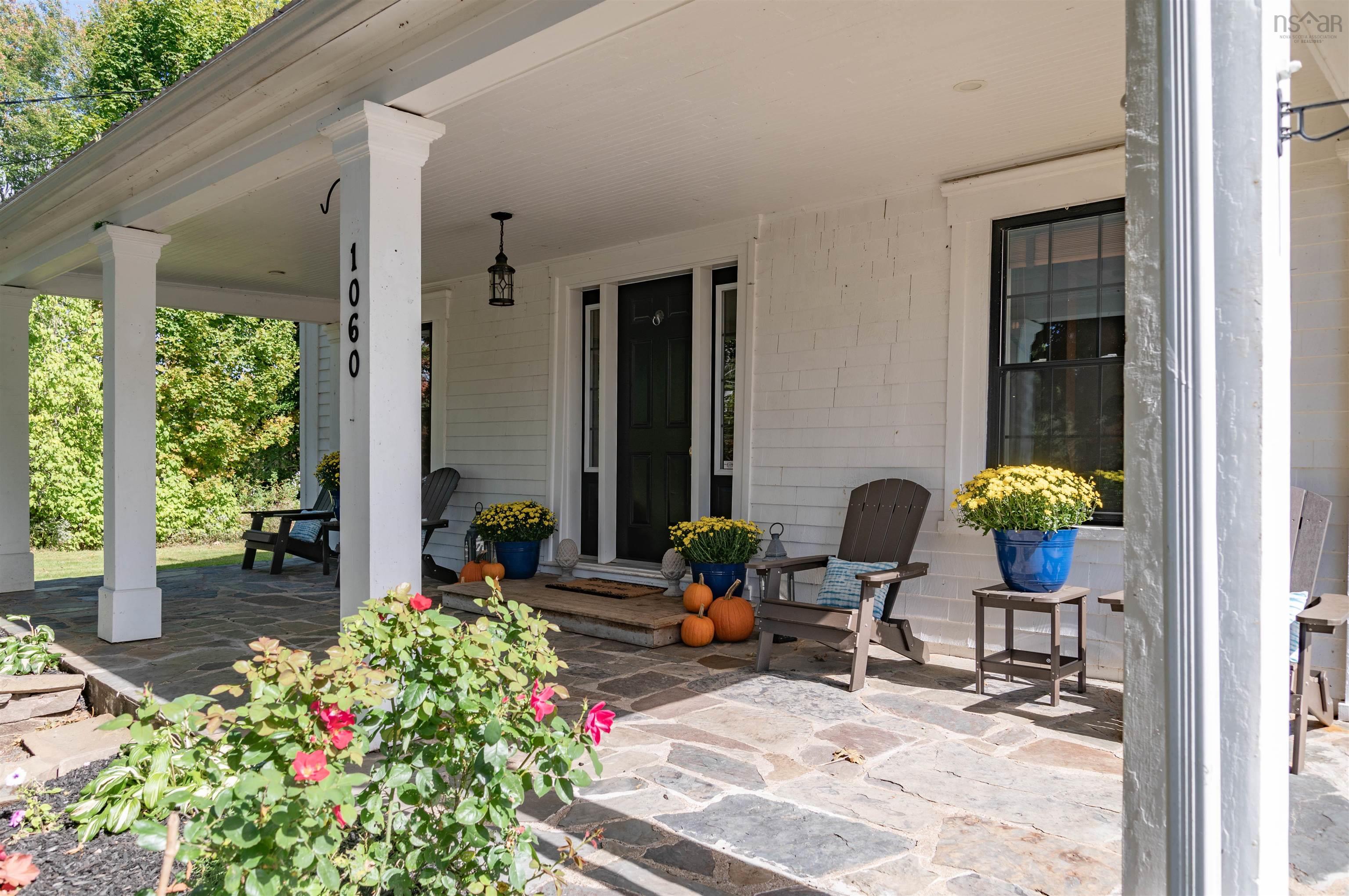 $699,900.00: 1060 Palmer Road, Auburn