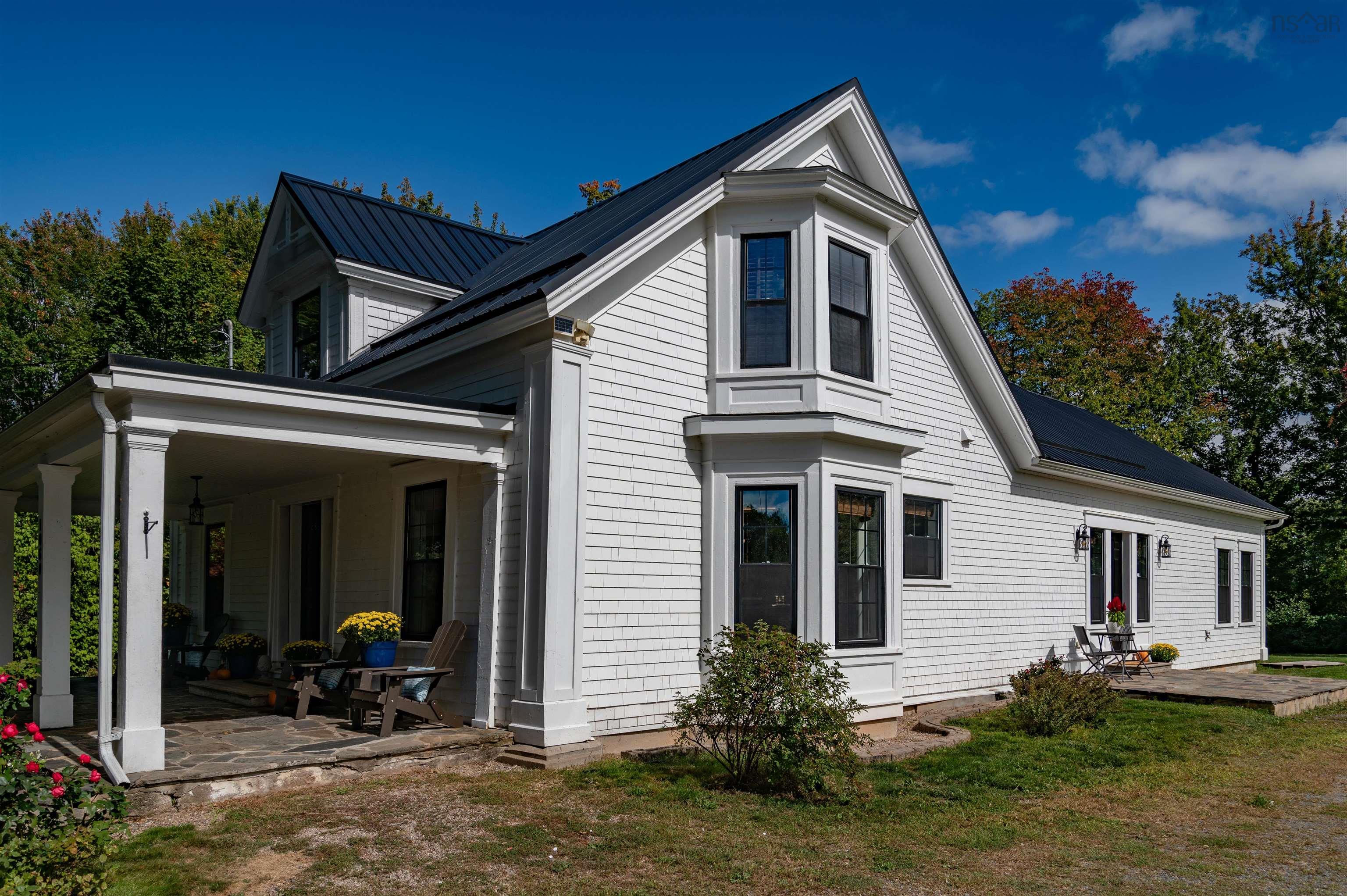 $699,900.00: 1060 Palmer Road, Auburn