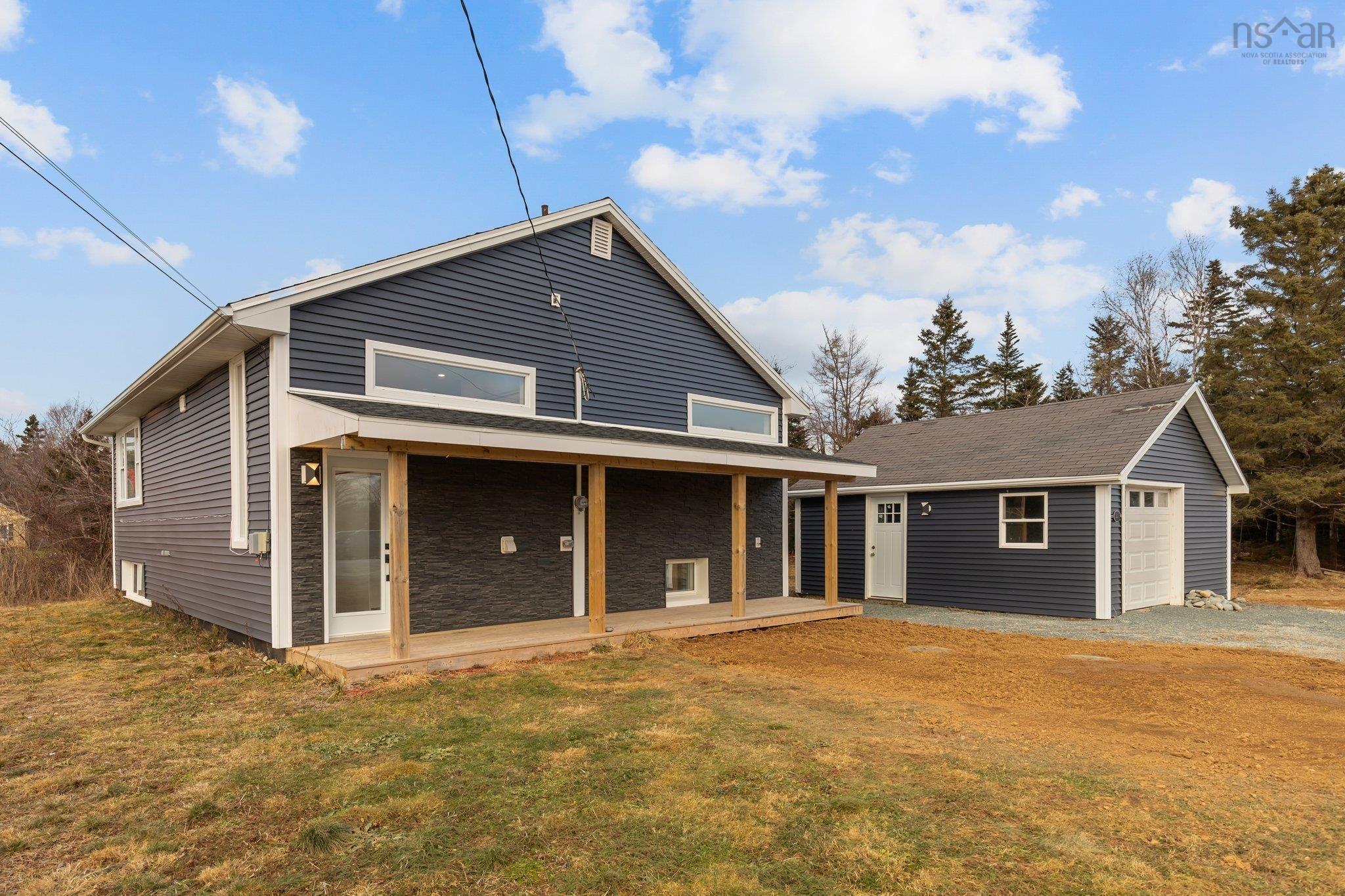 $529,900.00: 22 Candy Mountain Road, Mineville