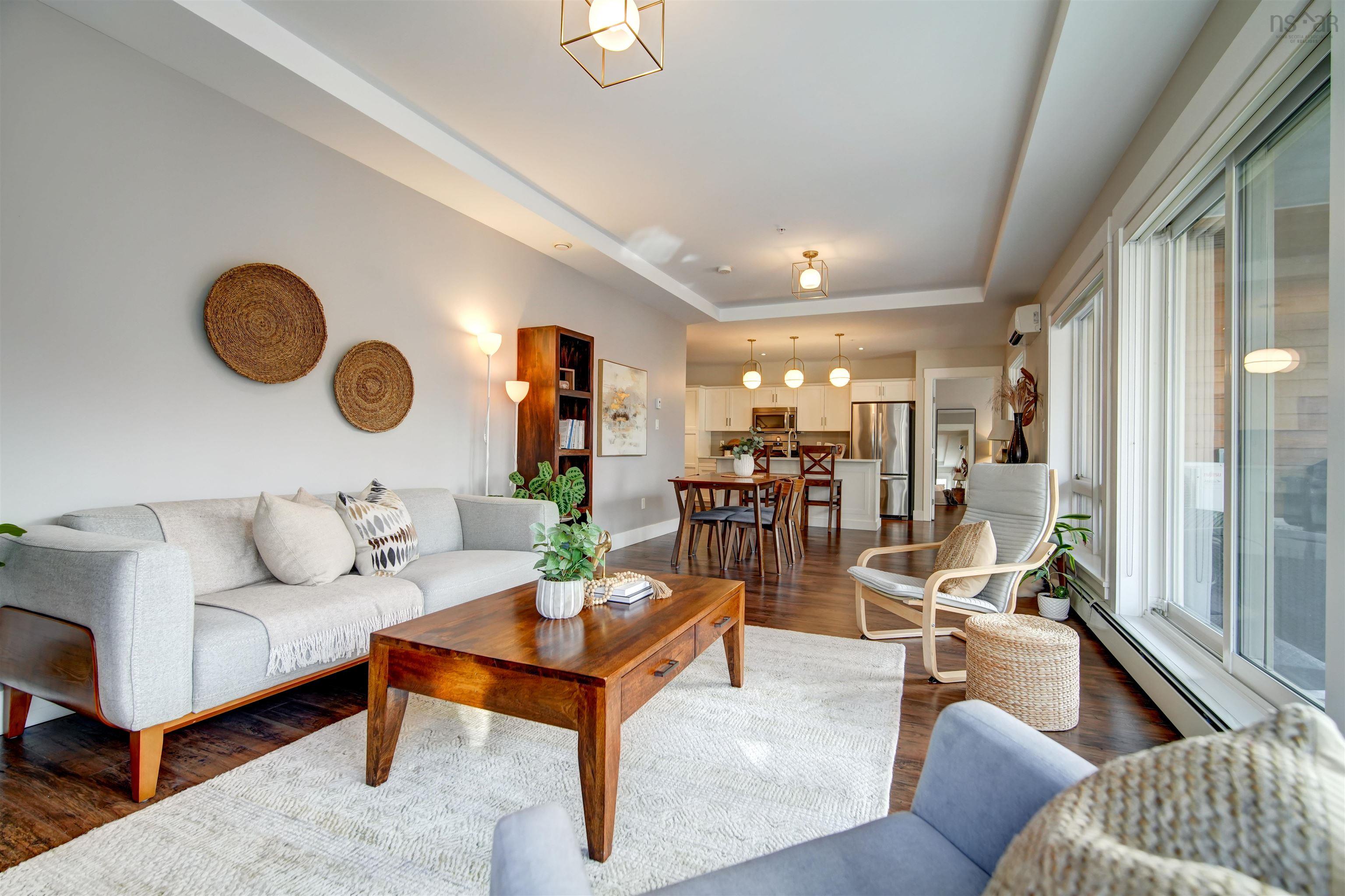 $582,500.00: 311 267 Gary Martin Drive, Bedford West