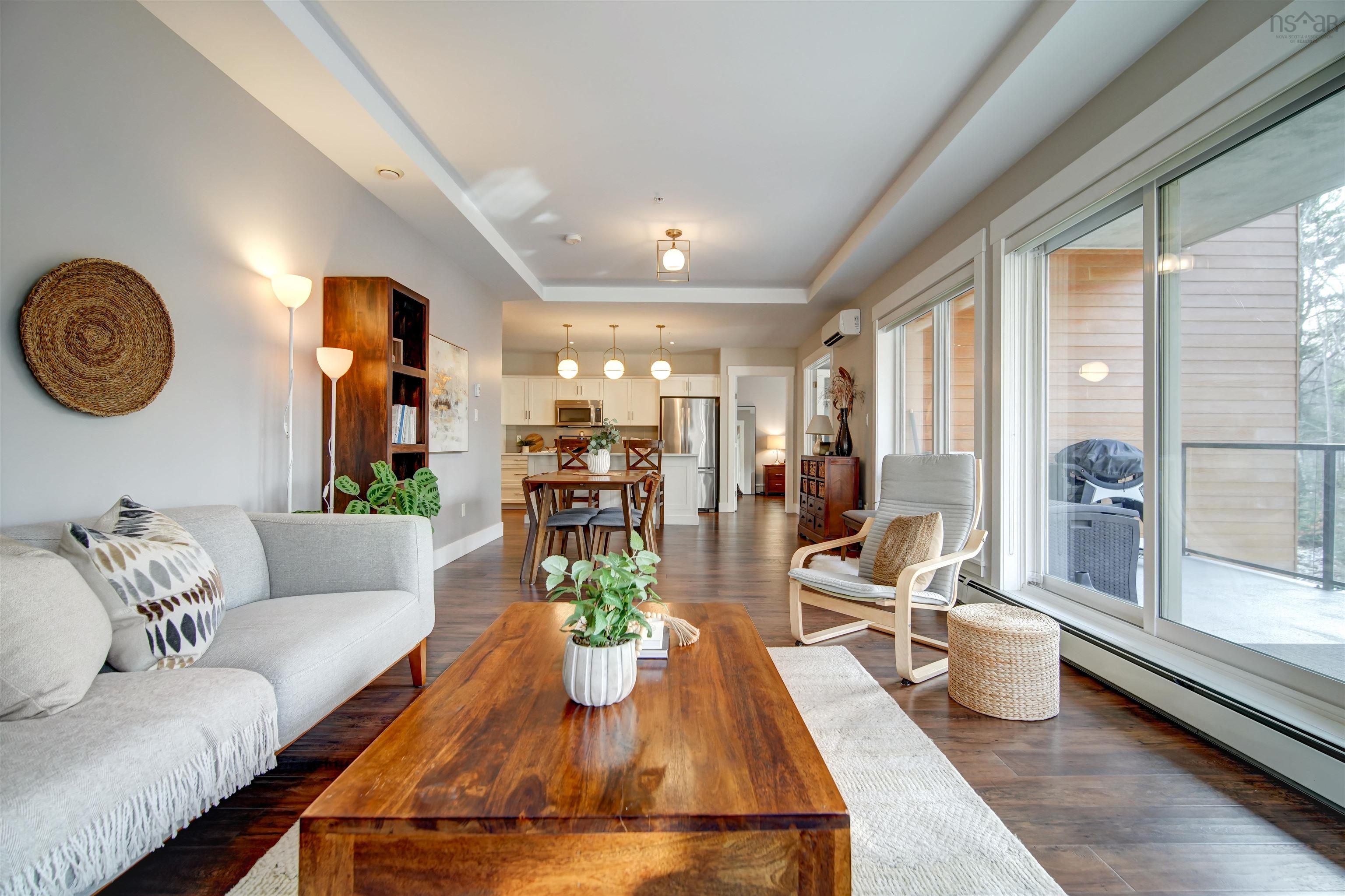 $582,500.00: 311 267 Gary Martin Drive, Bedford West