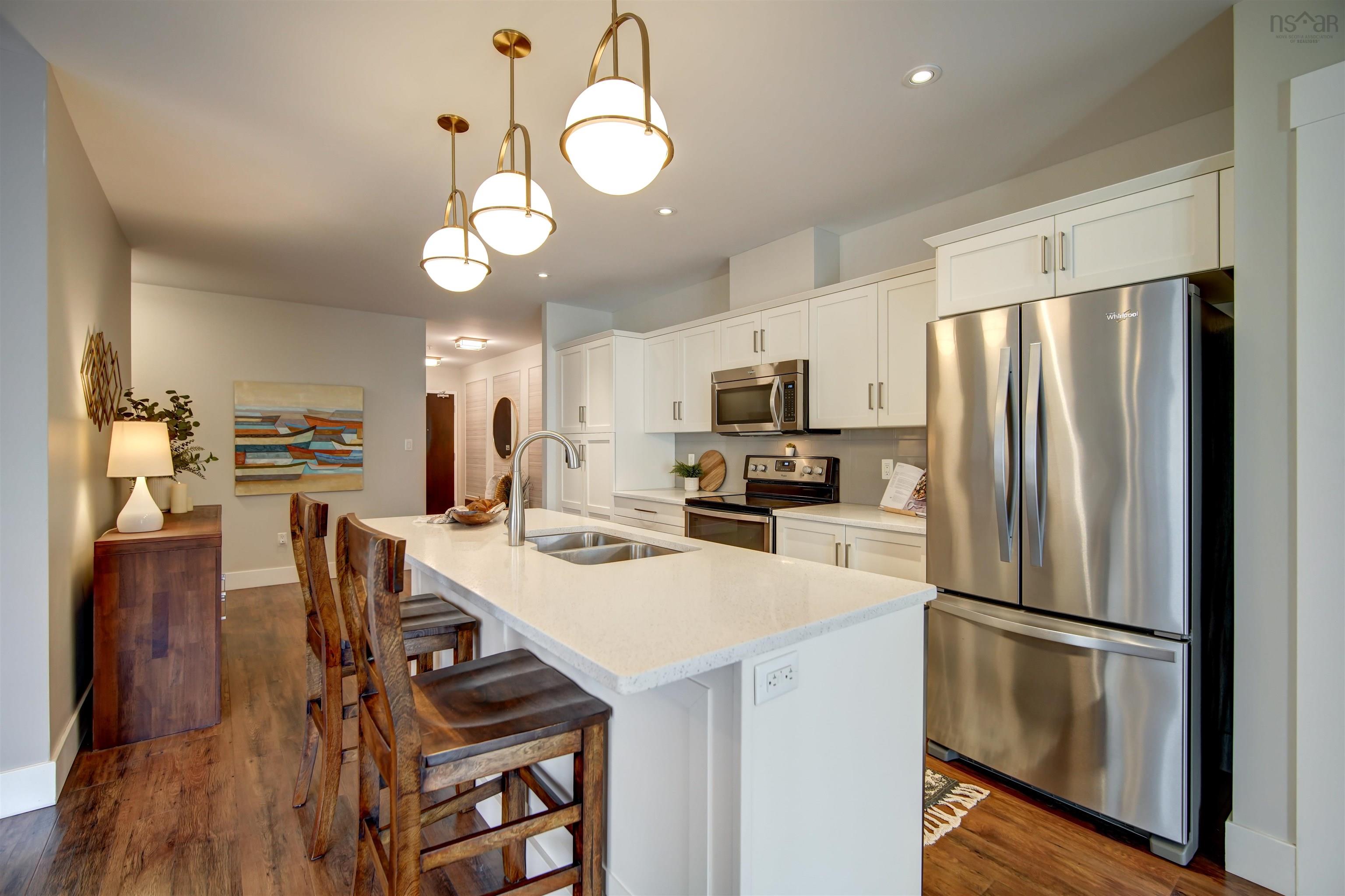 $582,500.00: 311 267 Gary Martin Drive, Bedford West
