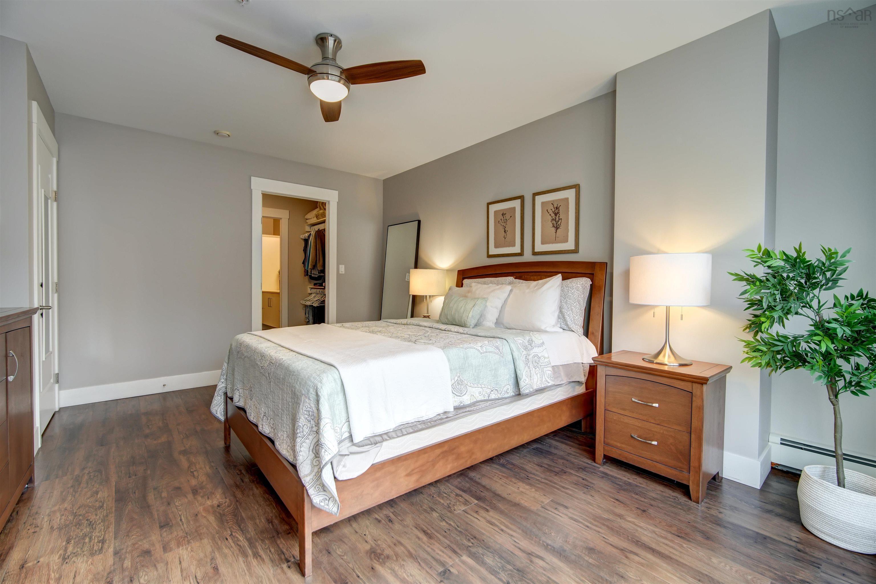 $582,500.00: 311 267 Gary Martin Drive, Bedford West
