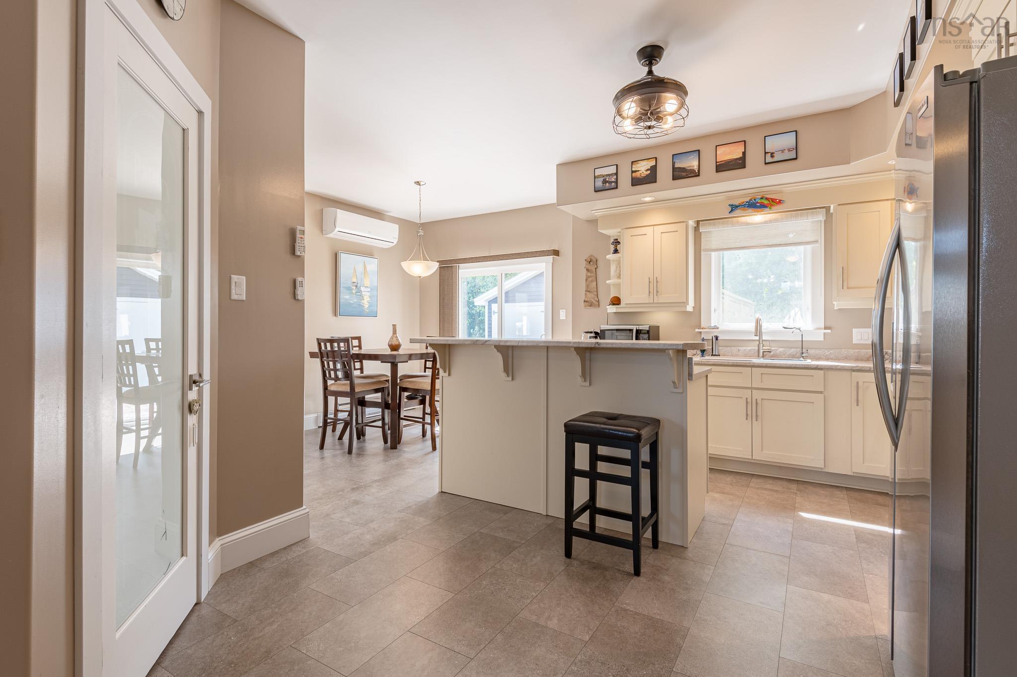 $447,500.00: 218 Adams Street, Lunenburg