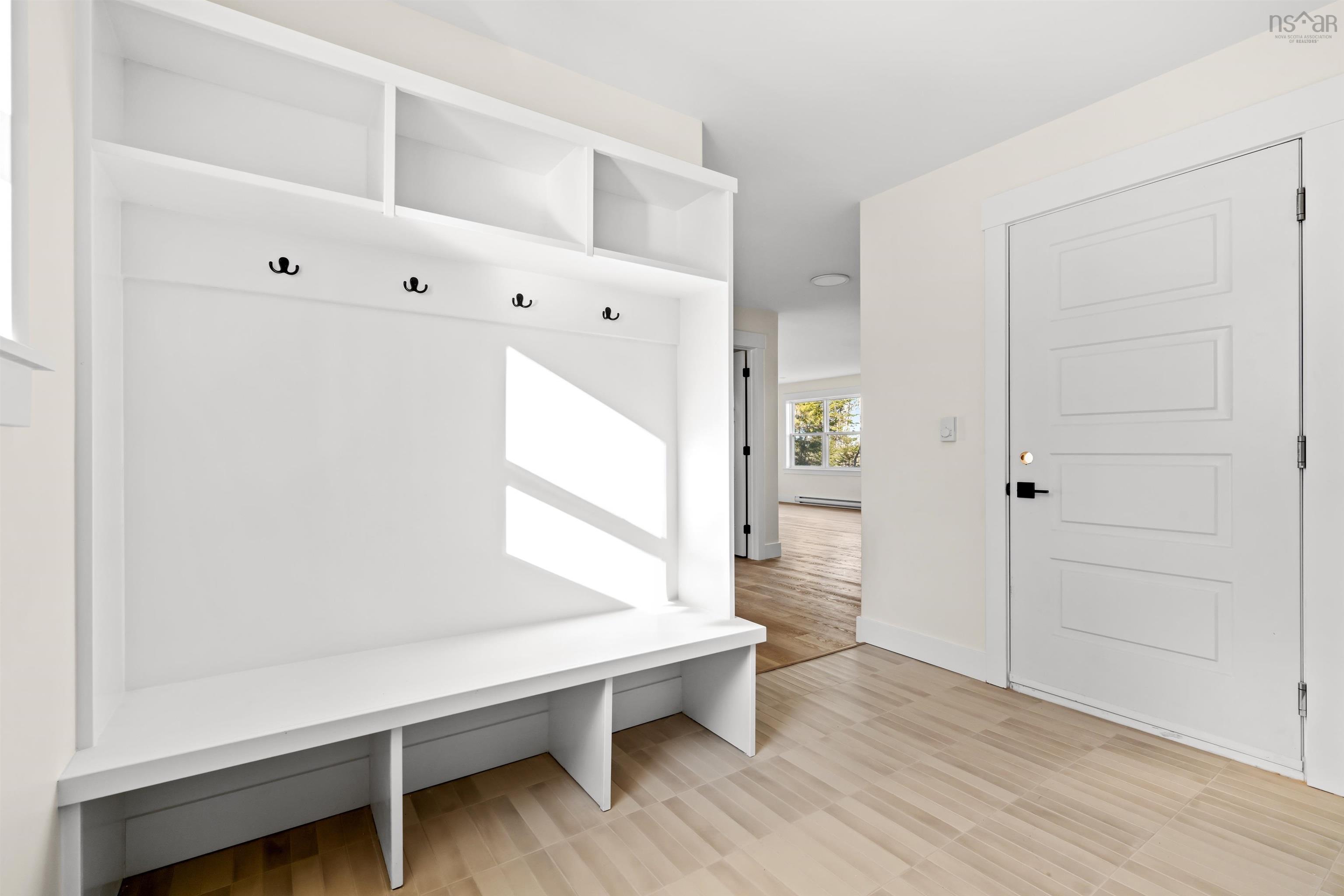 $839,900.00: 371 Everwood Avenue, Hammonds Plains