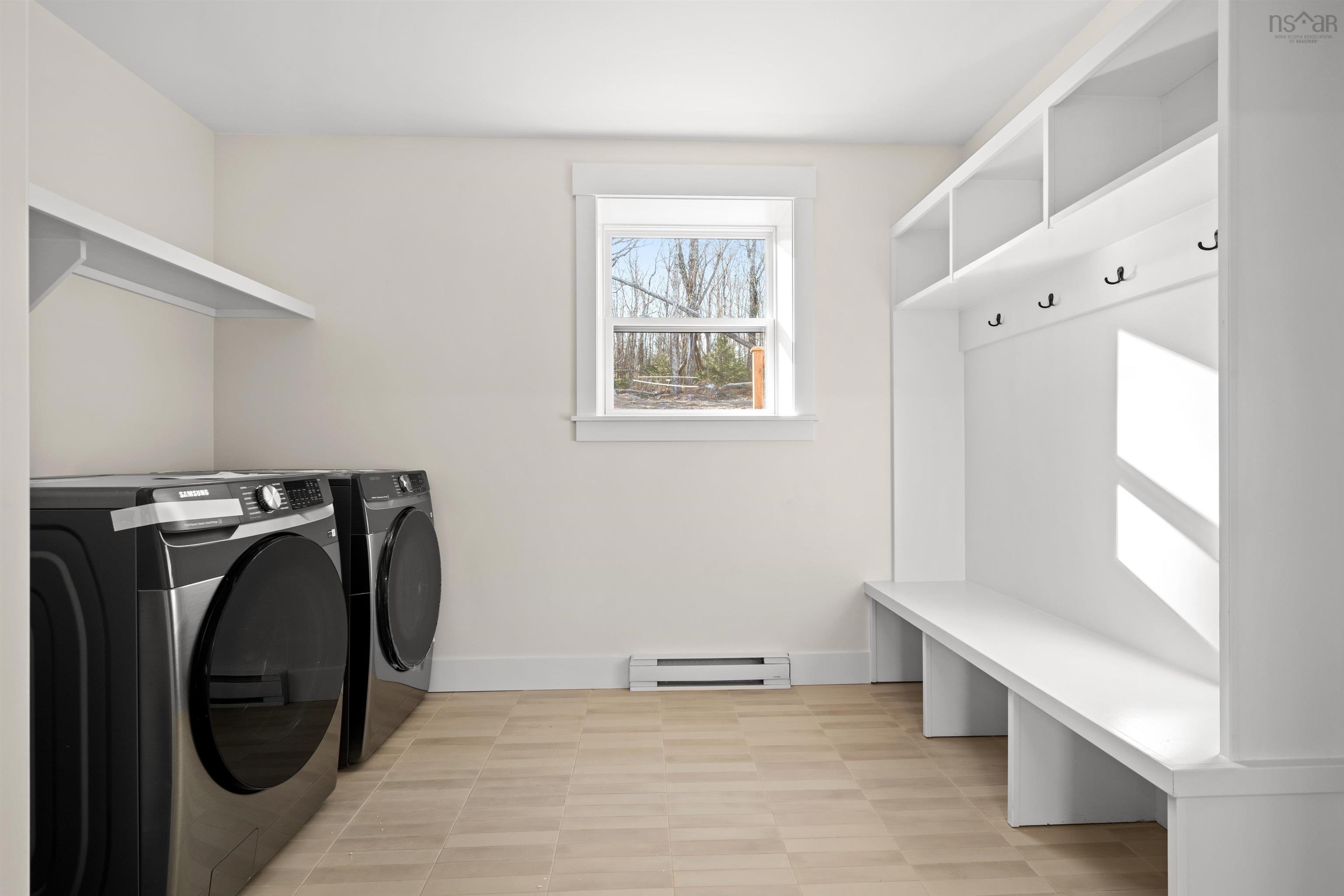 $839,900.00: 371 Everwood Avenue, Hammonds Plains