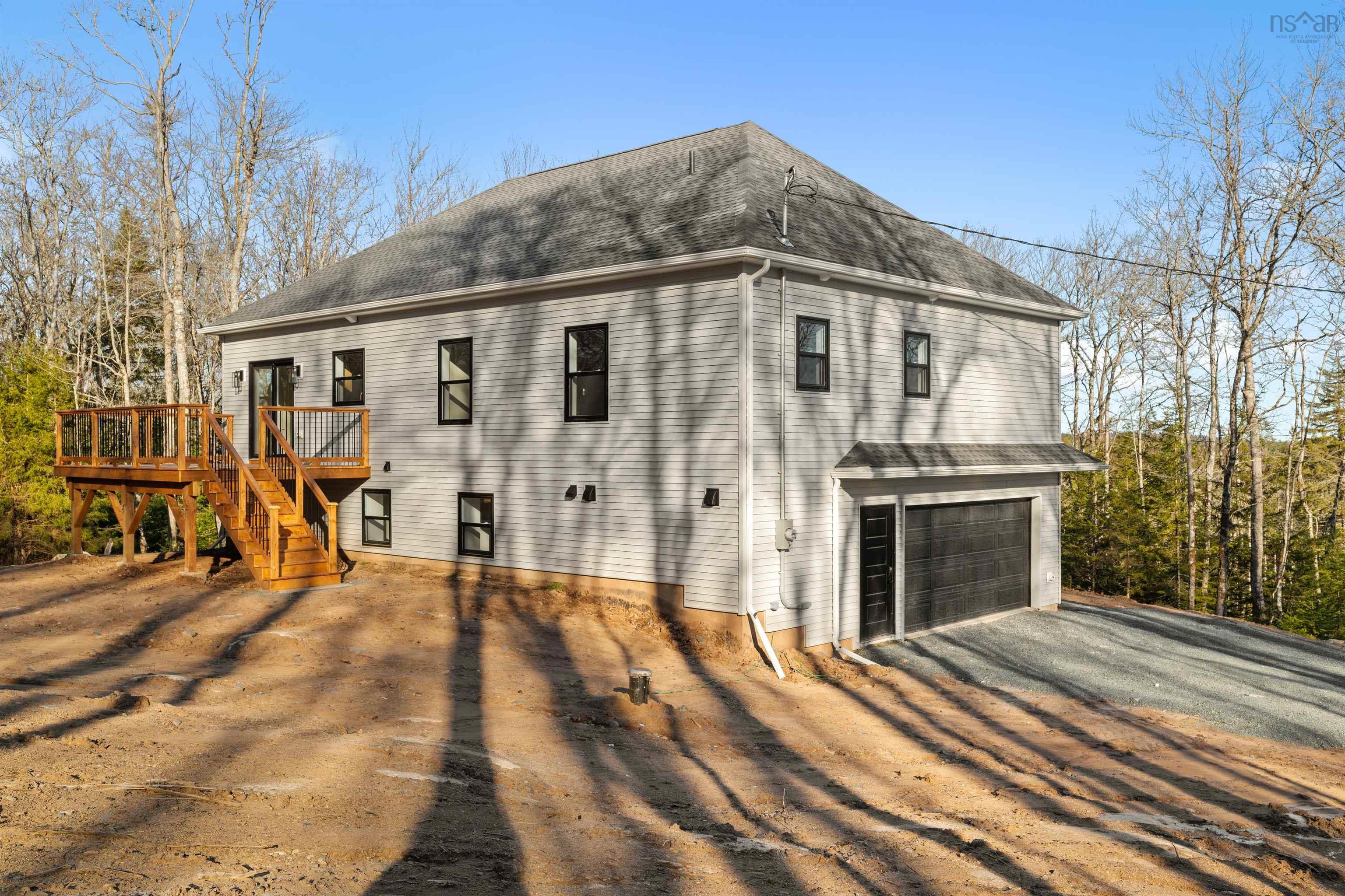 $839,900.00: 371 Everwood Avenue, Hammonds Plains