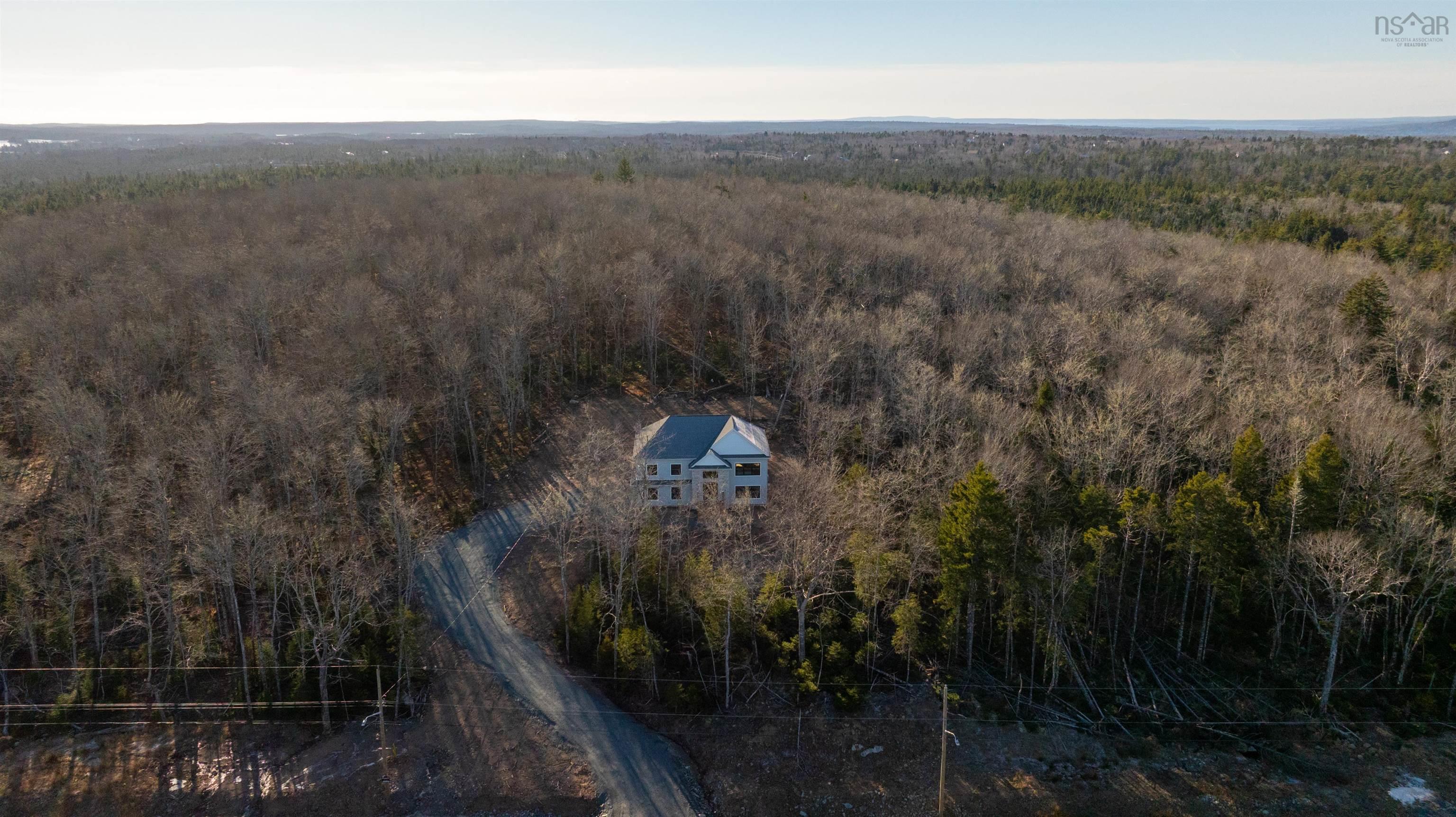 $839,900.00: 371 Everwood Avenue, Hammonds Plains