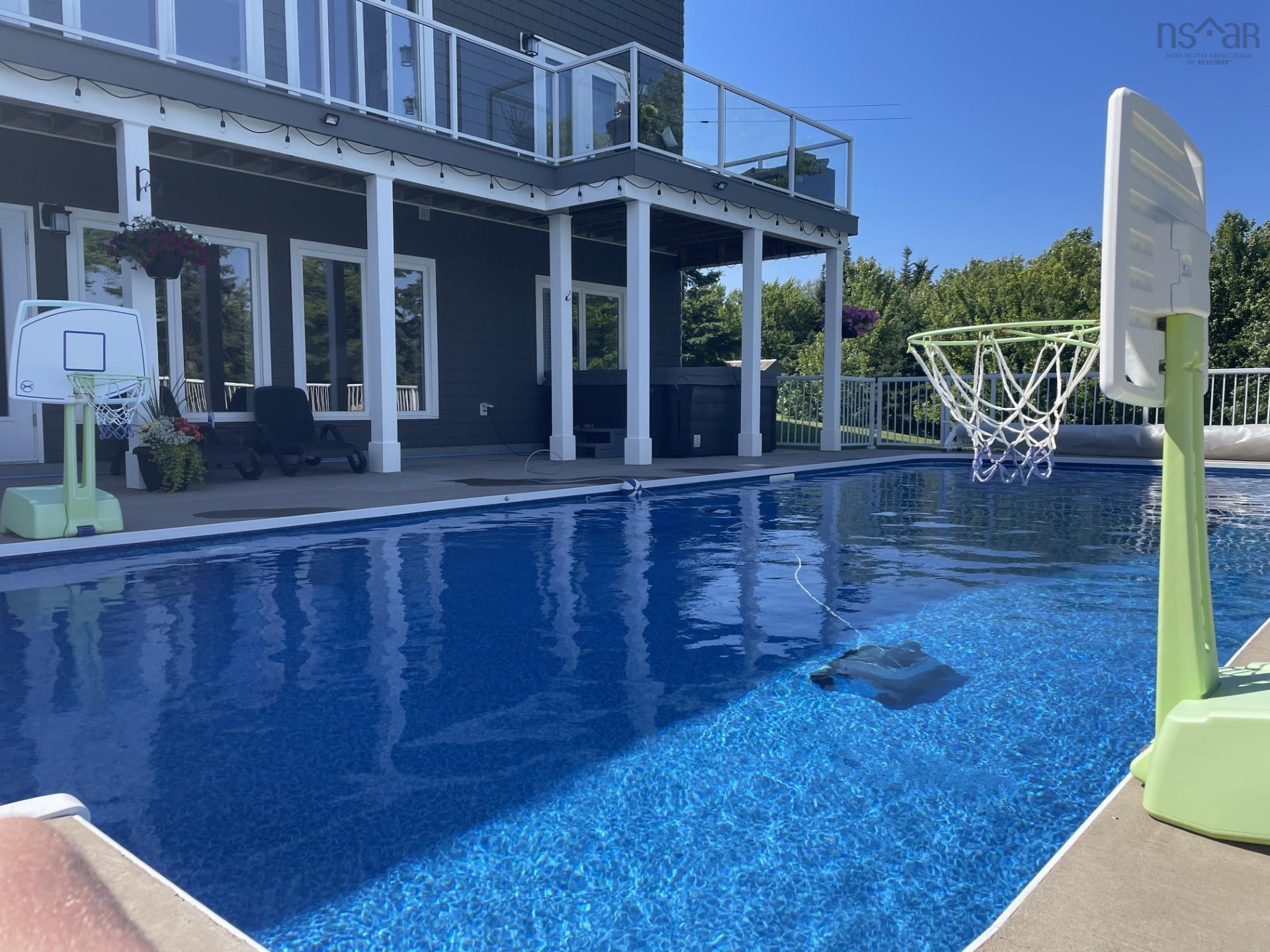 $1,200,000.00: 17 TRITON BROOK ROAD, FAIRMONT, Fairmont