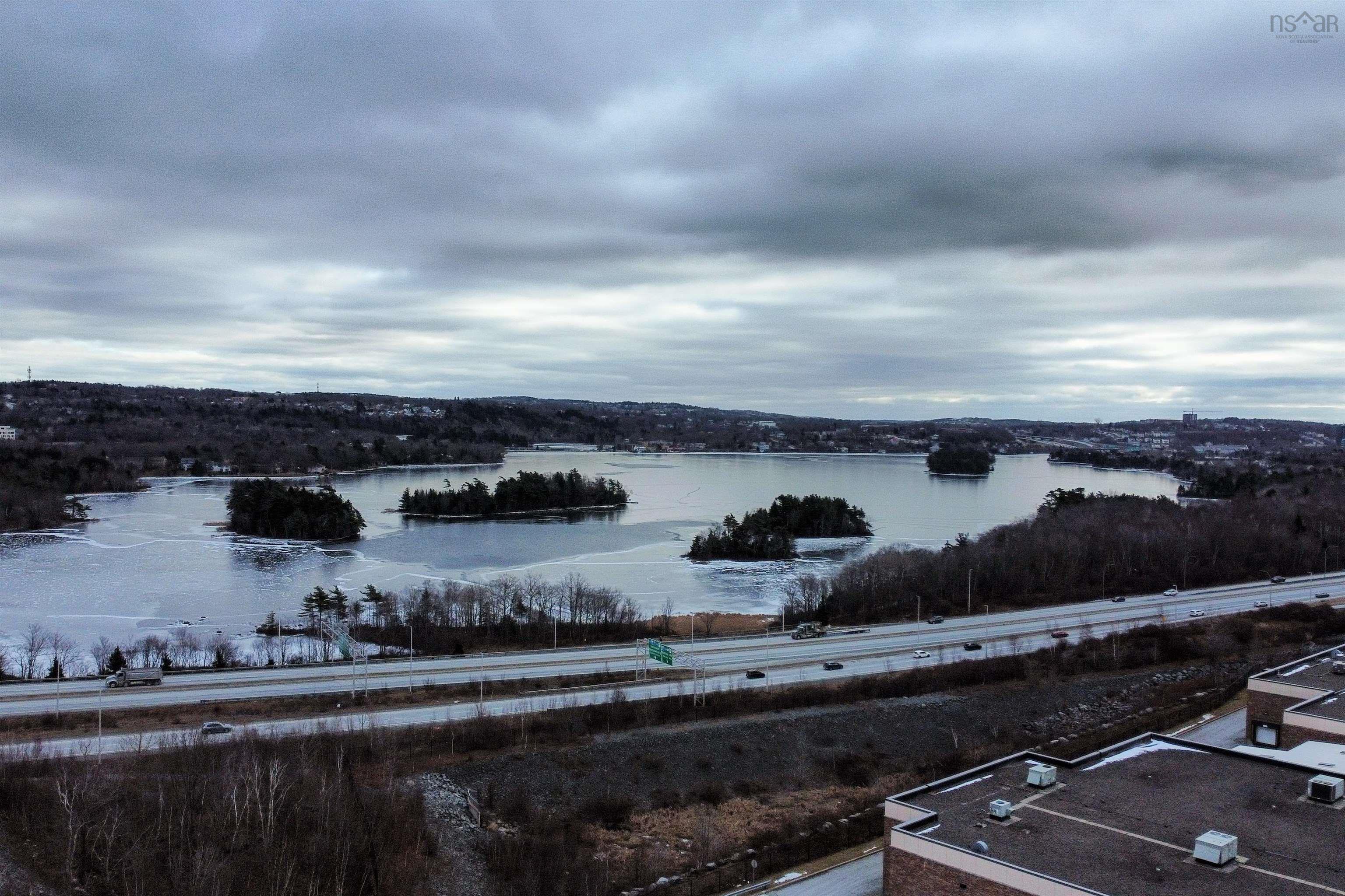 $1.00: 51 Gale Terrace, Dartmouth