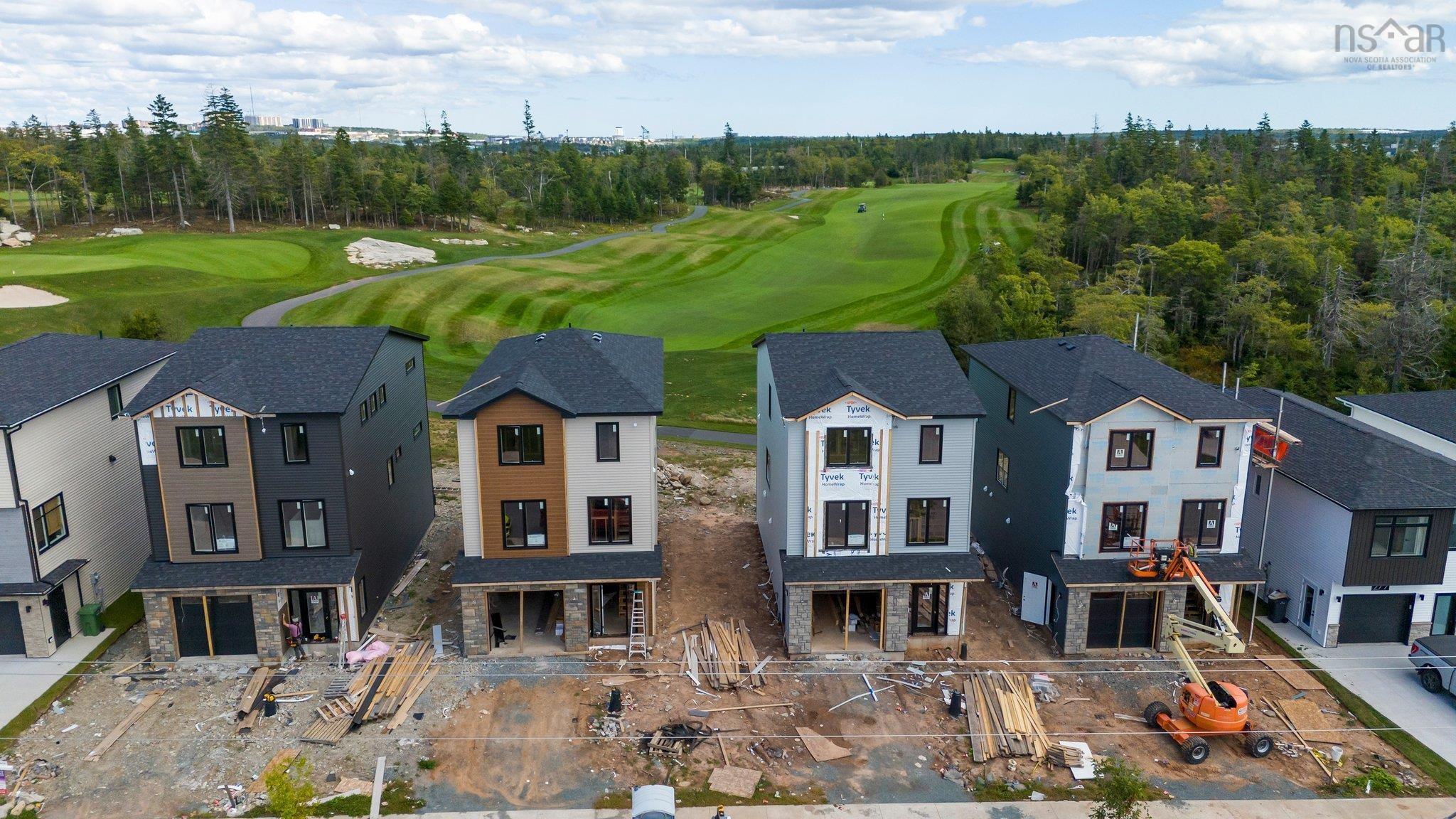 $799,900.00: 6-173 287 Marketway Lane, Timberlea