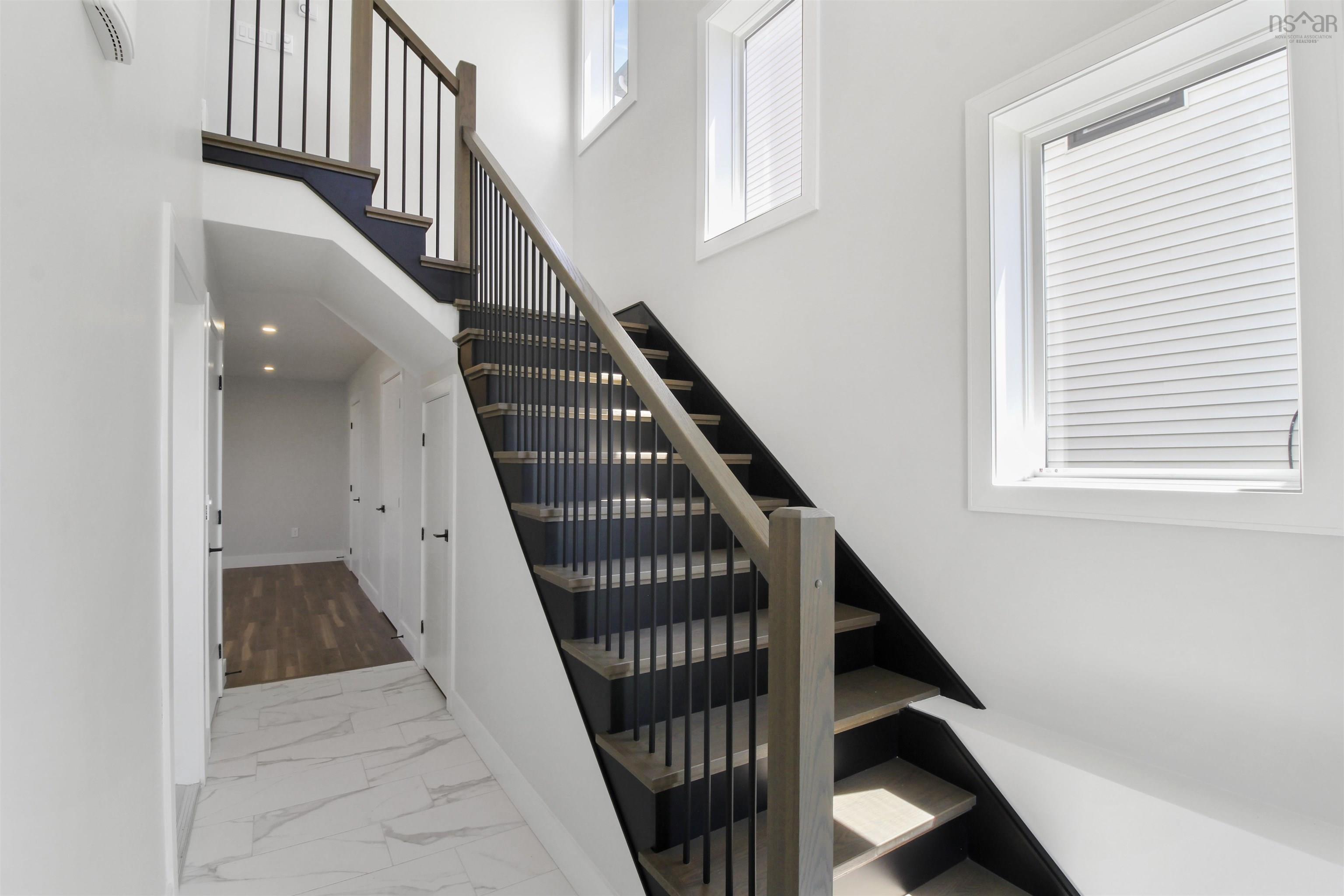 $719,900.00: 6-79 271 Marketway Lane, Timberlea