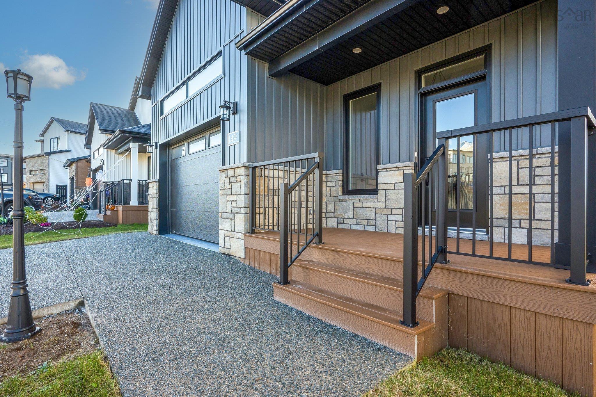 $879,900.00: 6-140 149 Tuscany Run, Timberlea