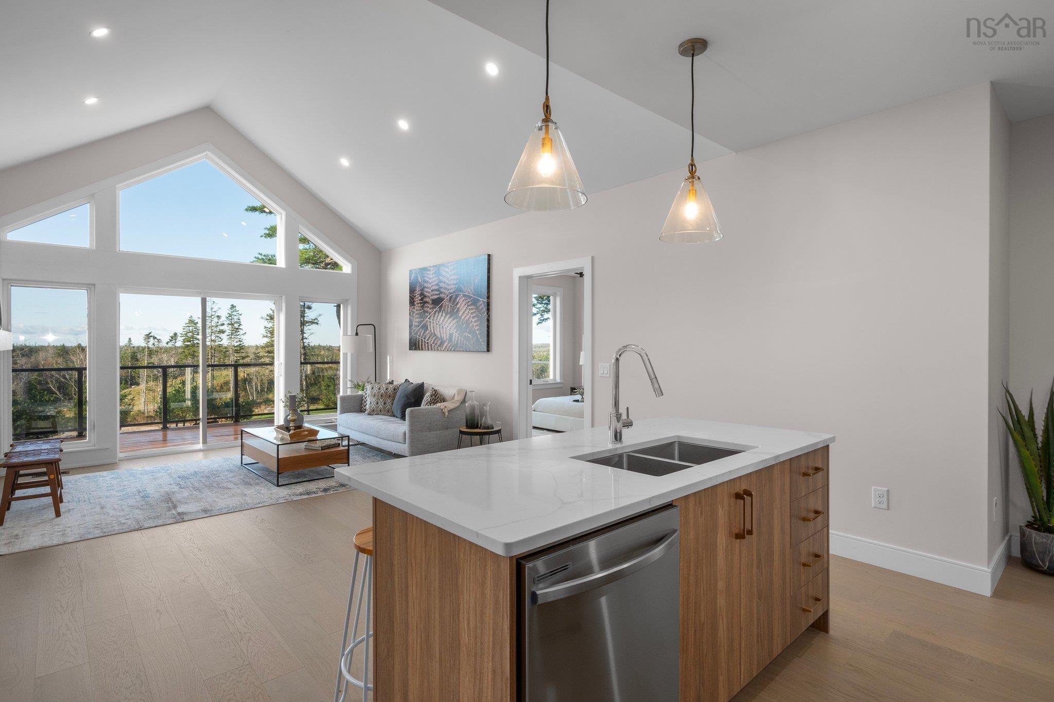 $879,900.00: 6-140 149 Tuscany Run, Timberlea