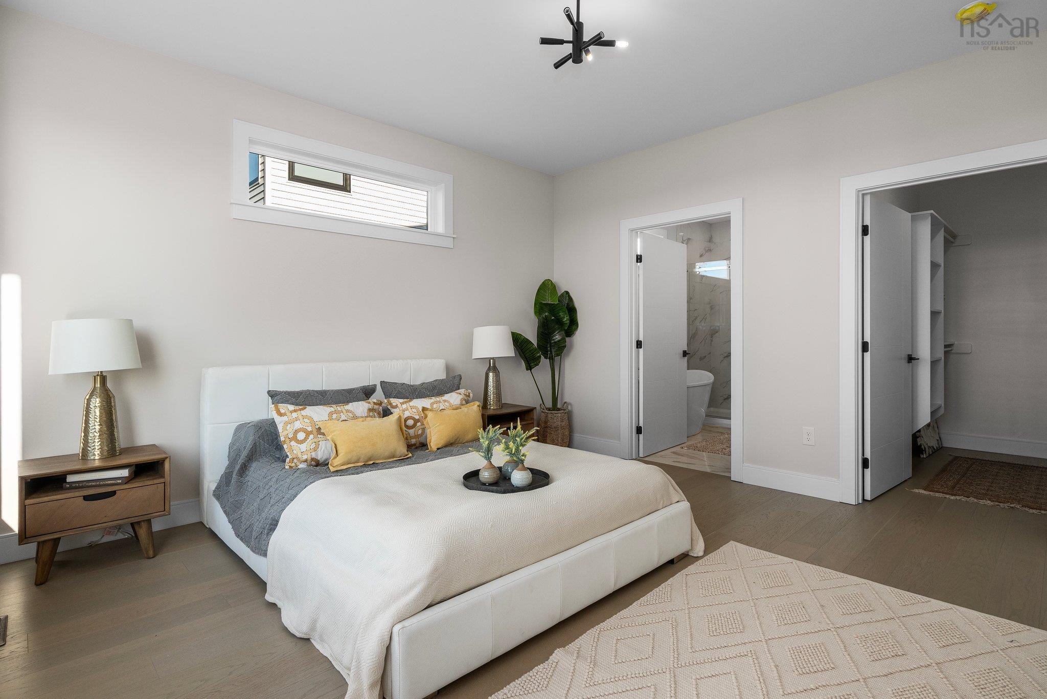 $879,900.00: 6-140 149 Tuscany Run, Timberlea