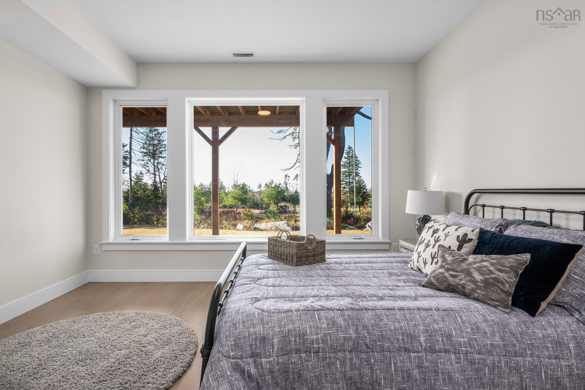 $879,900.00: 6-140 149 Tuscany Run, Timberlea
