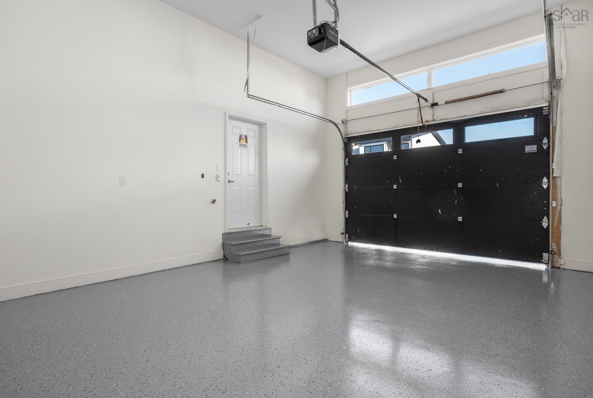 $879,900.00: 6-140 149 Tuscany Run, Timberlea