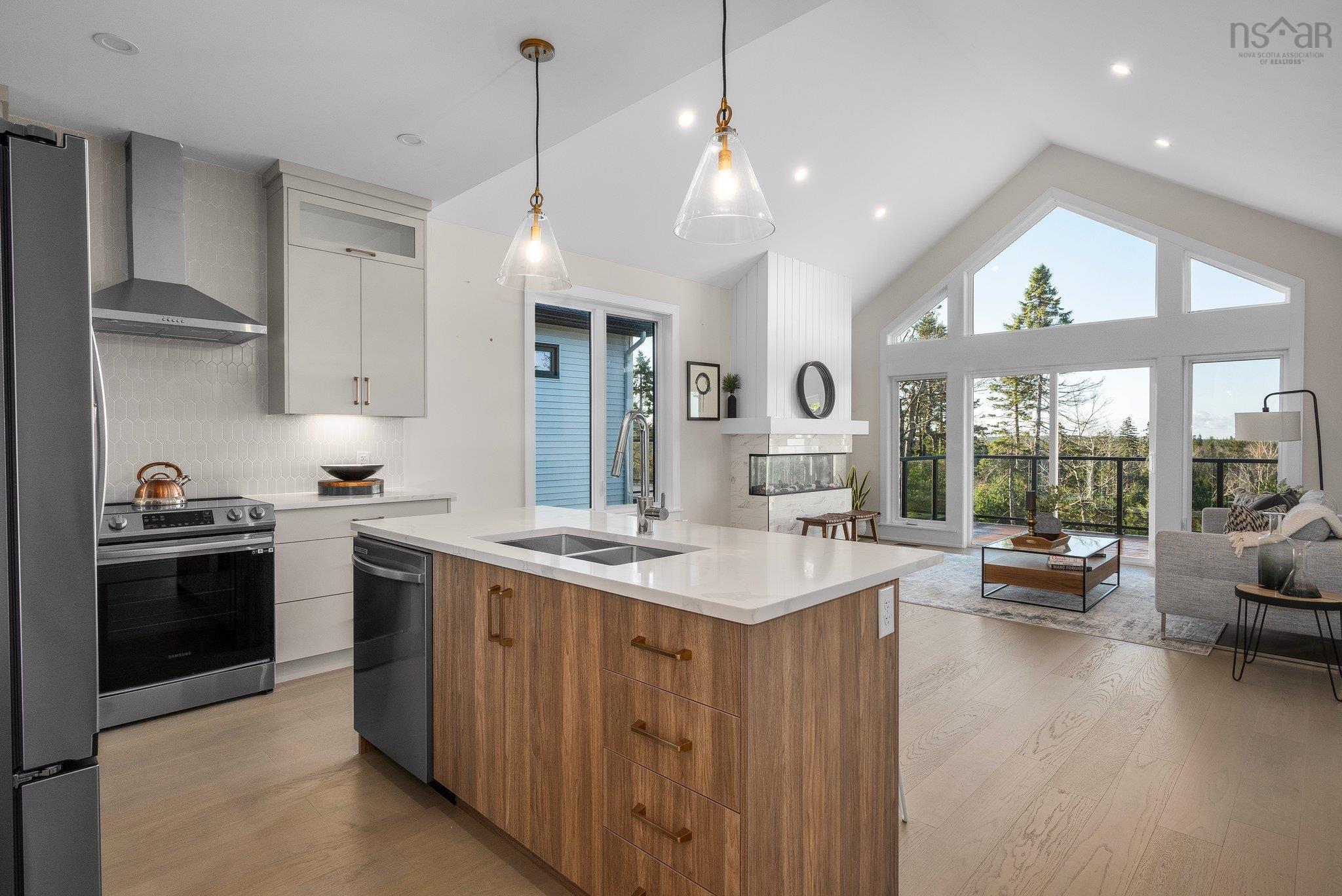 $879,900.00: 6-140 149 Tuscany Run, Timberlea