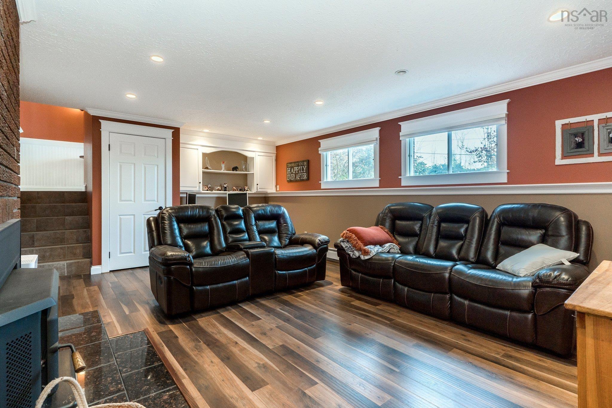 $549,000.00: 40 Franklyn Drive, Beaver Bank