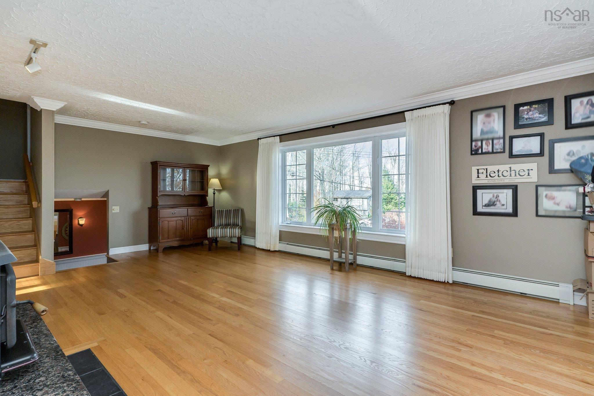 $549,000.00: 40 Franklyn Drive, Beaver Bank