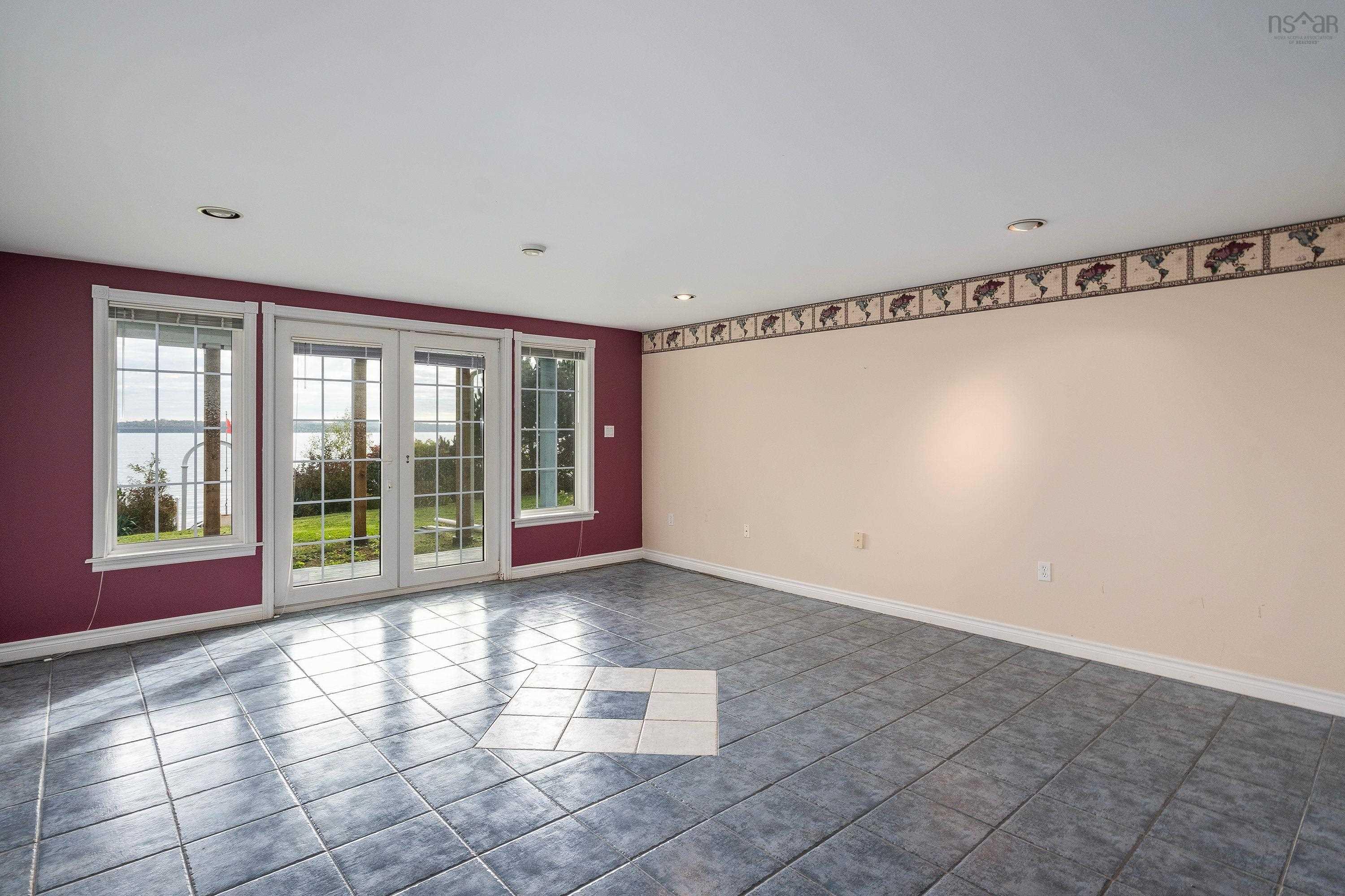 $1,895,000.00: 18 Keefe Drive, Halifax