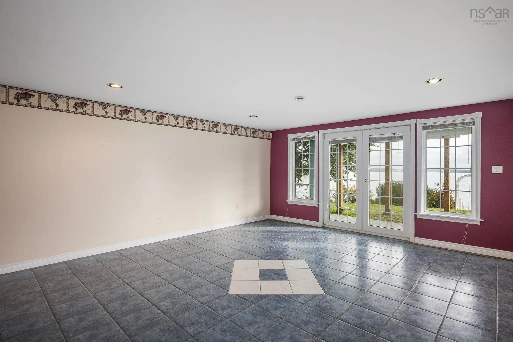 $1,895,000.00: 18 Keefe Drive, Halifax