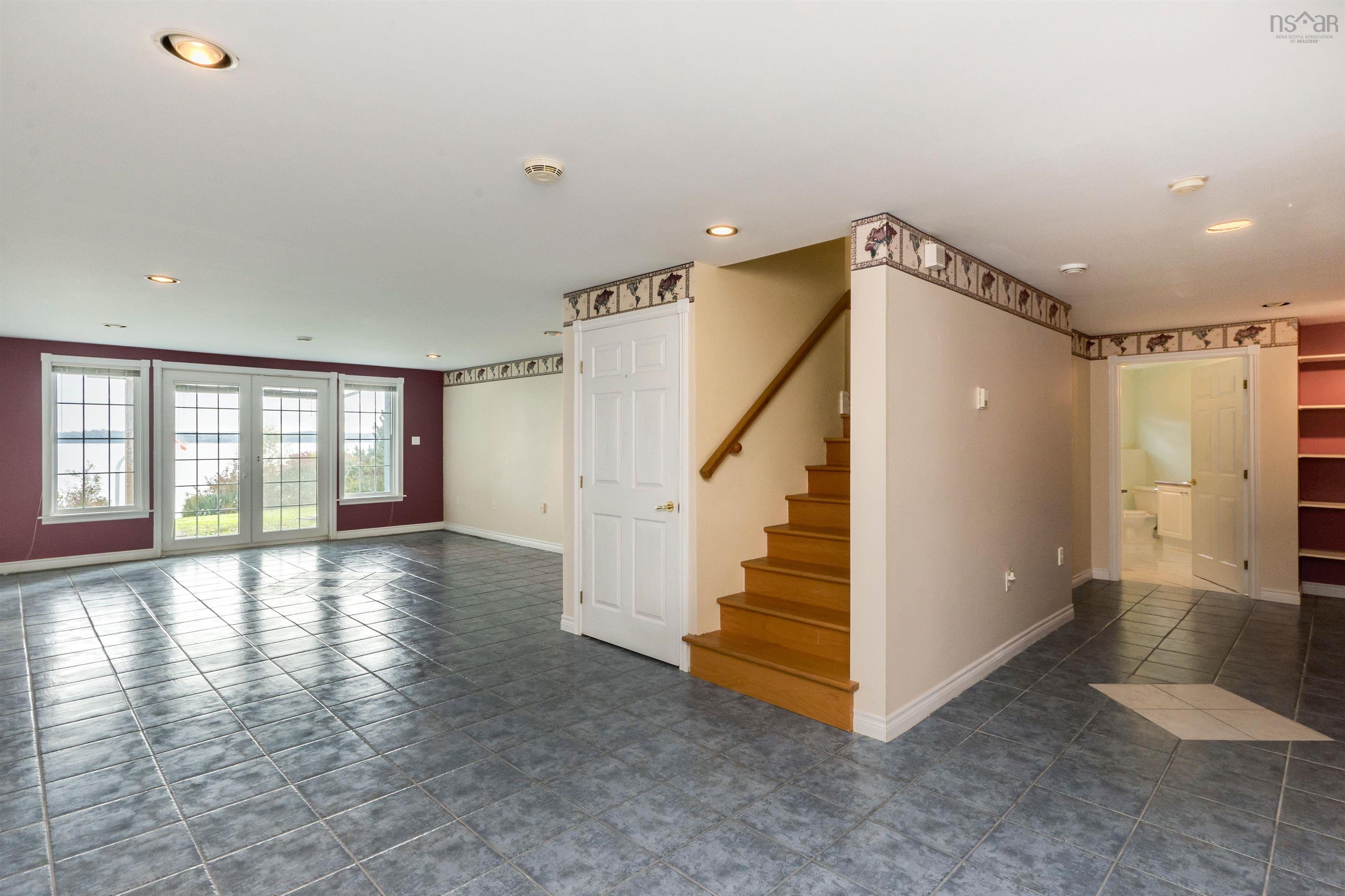 $1,895,000.00: 18 Keefe Drive, Halifax