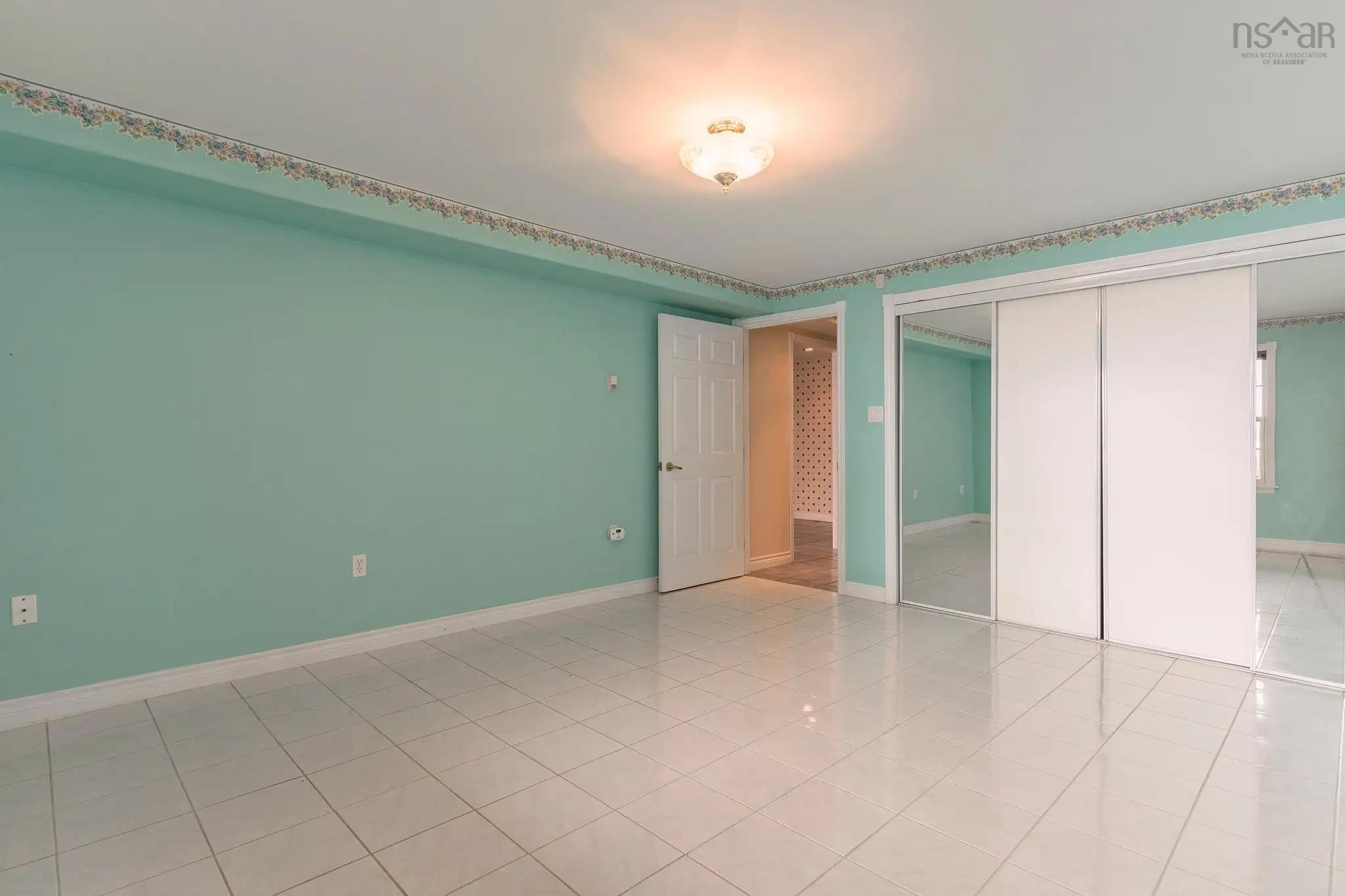 $1,895,000.00: 18 Keefe Drive, Halifax