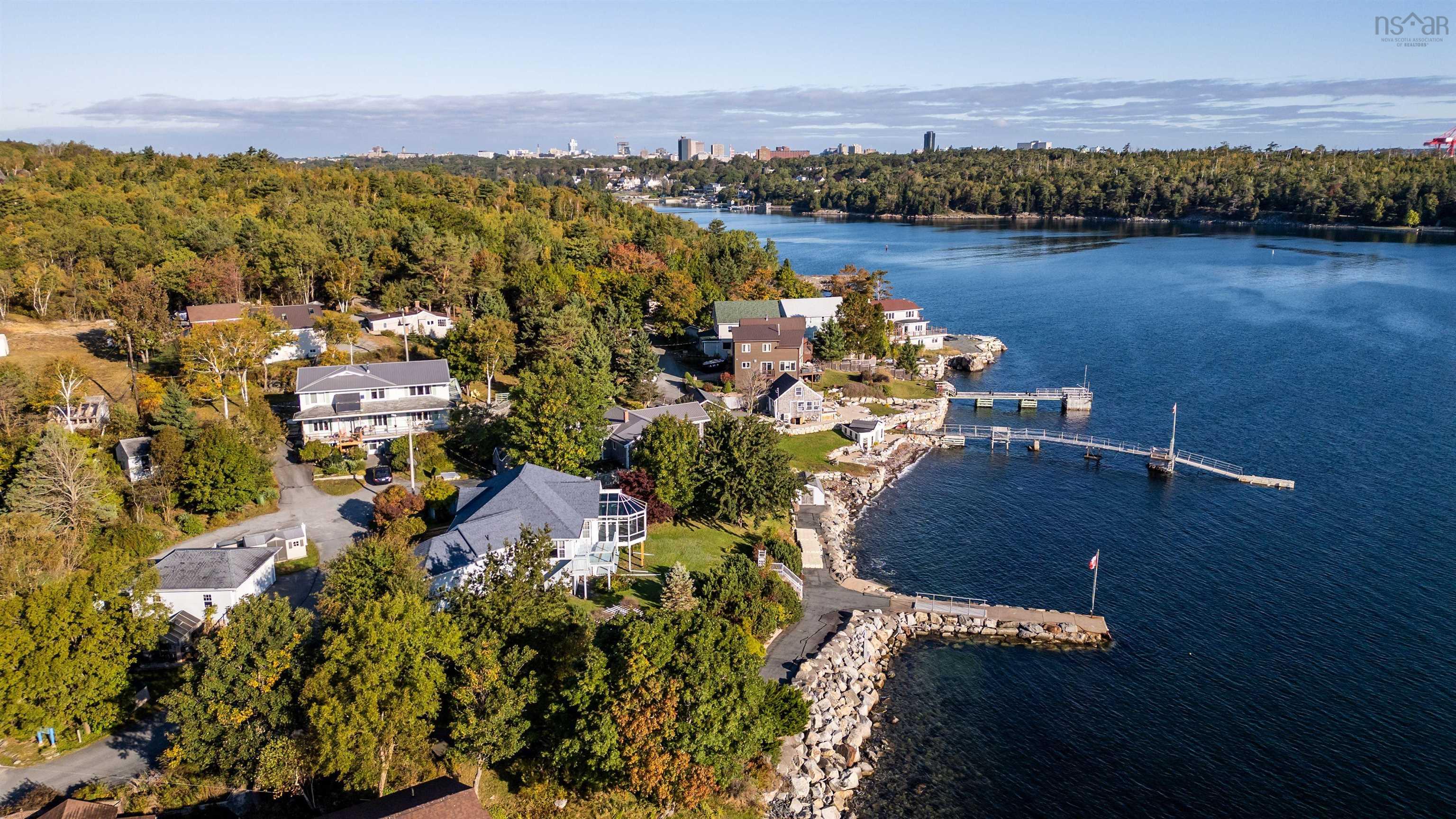 $1,895,000.00: 18 Keefe Drive, Halifax