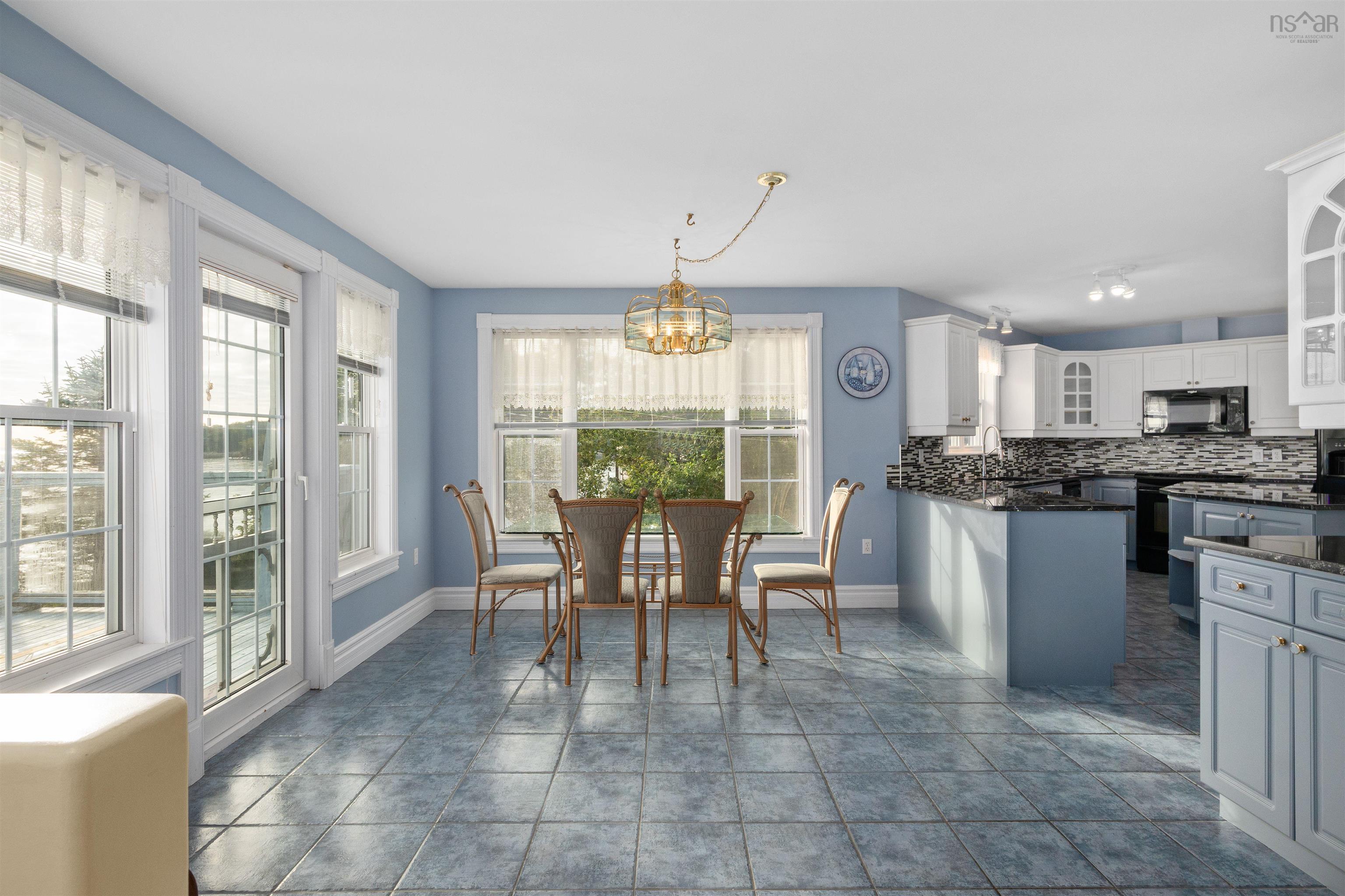 $1,895,000.00: 18 Keefe Drive, Halifax